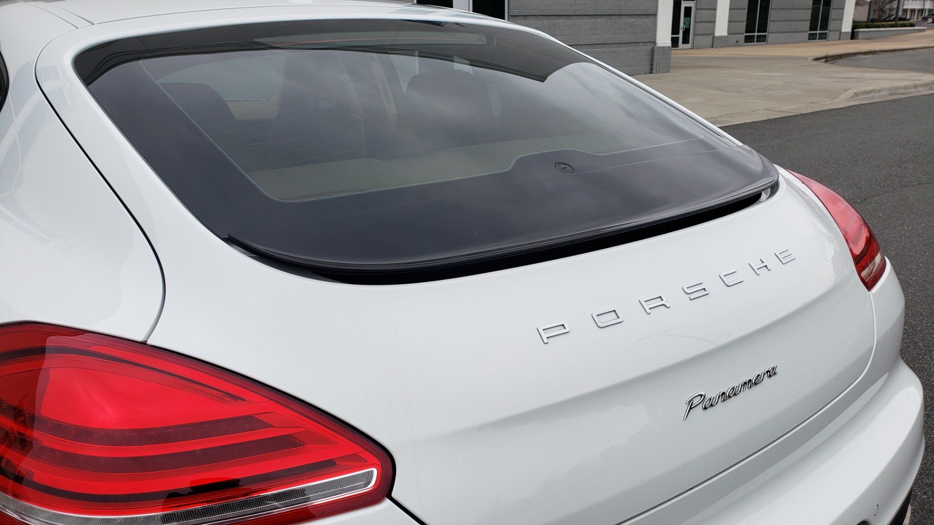Used 2016 Porsche PANAMERA EDITION / 3.6L V6 / PDK TANS / PREMIUM PKG / LDW / PARK ASSIST for sale Sold at Formula Imports in Charlotte NC 28227 91