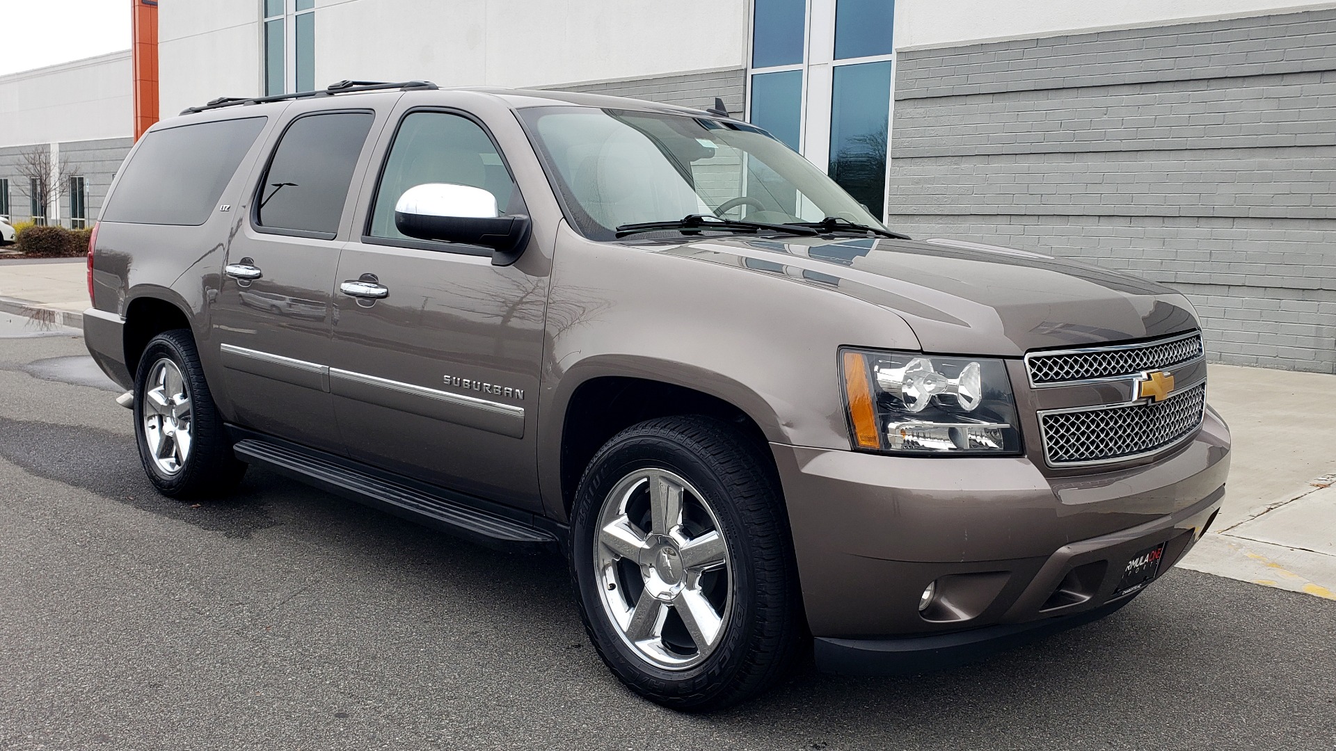 Used 2014 Chevrolet SUBURBAN LTZ / 4WD / ENTERTAINMENT / NAV / SUNROOF / TRAILER PKG for sale Sold at Formula Imports in Charlotte NC 28227 7