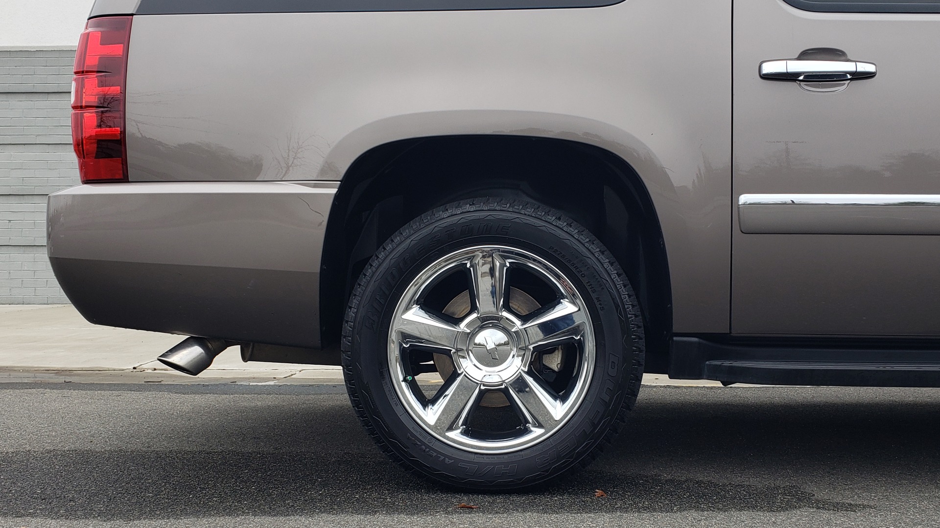 Used 2014 Chevrolet SUBURBAN LTZ / 4WD / ENTERTAINMENT / NAV / SUNROOF / TRAILER PKG for sale Sold at Formula Imports in Charlotte NC 28227 81