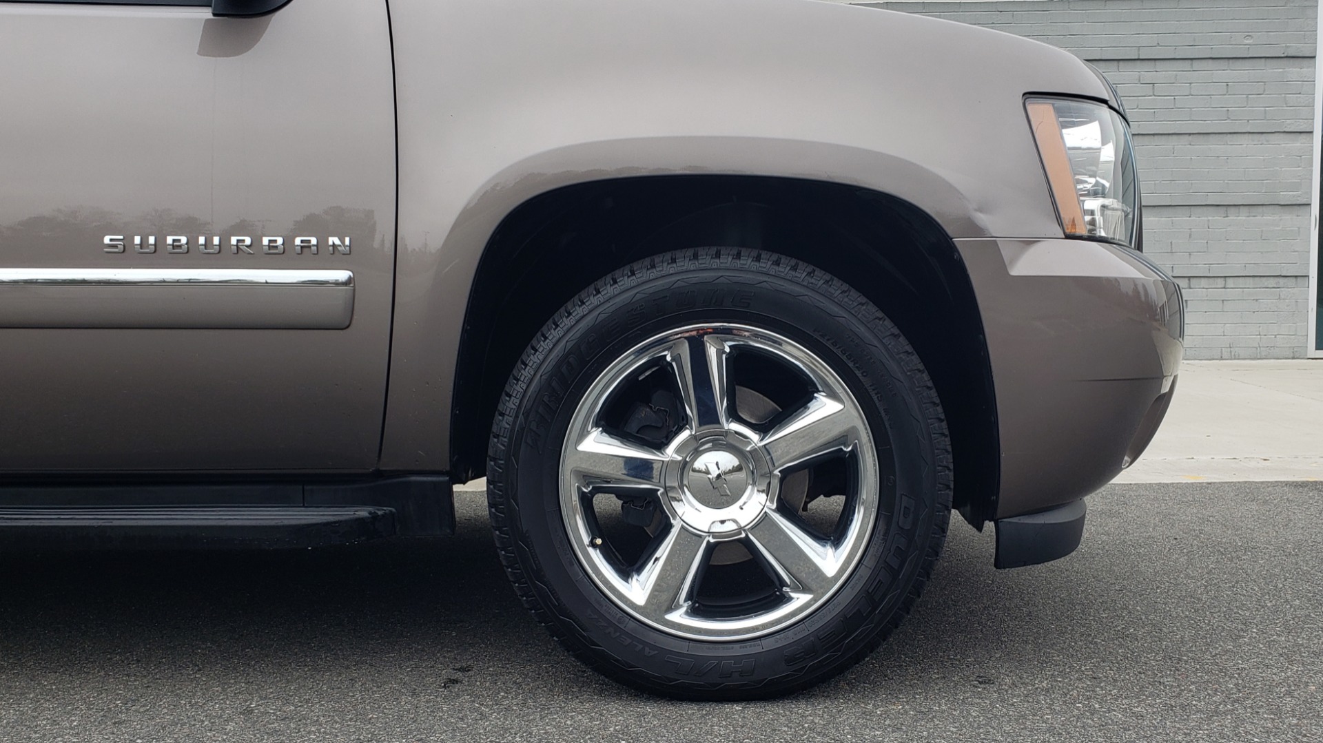 Used 2014 Chevrolet SUBURBAN LTZ / 4WD / ENTERTAINMENT / NAV / SUNROOF / TRAILER PKG for sale Sold at Formula Imports in Charlotte NC 28227 82