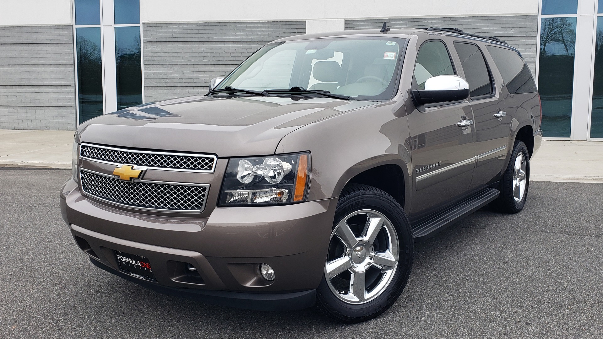 Used 2014 Chevrolet SUBURBAN LTZ / 4WD / ENTERTAINMENT / NAV / SUNROOF / TRAILER PKG for sale Sold at Formula Imports in Charlotte NC 28227 1