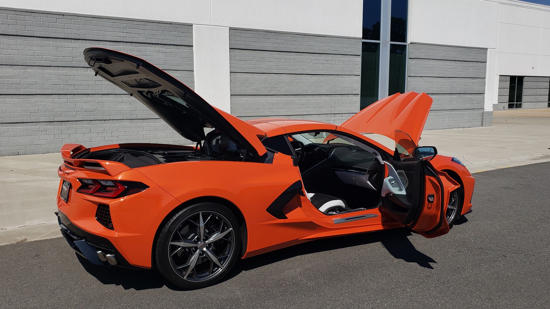 Used 2020 Chevrolet CORVETTE C8 STINGRAY 3LT COUPE / NAV / BOSE / CAMERA / LIKE NEW for sale Sold at Formula Imports in Charlotte NC 28227 18