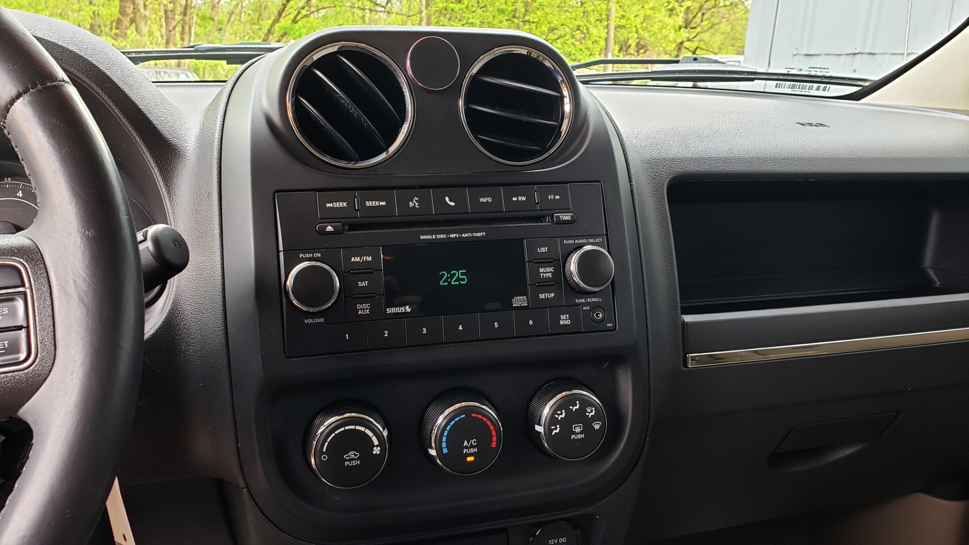Used 2014 Jeep Patriot Latitude for sale Sold at Formula Imports in Charlotte NC 28227 24