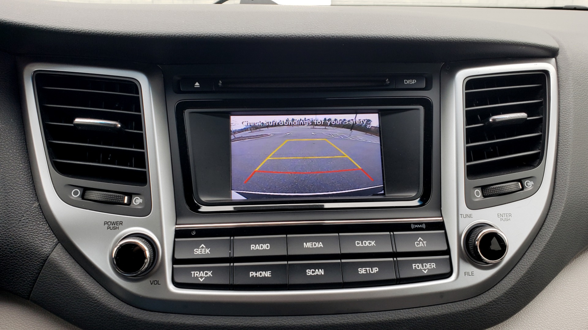 Used 2017 Hyundai TUCSON SE / 2.0L / 6-SPD AUTO / CLOTH / REARVIEW CAMERA for sale Sold at Formula Imports in Charlotte NC 28227 46