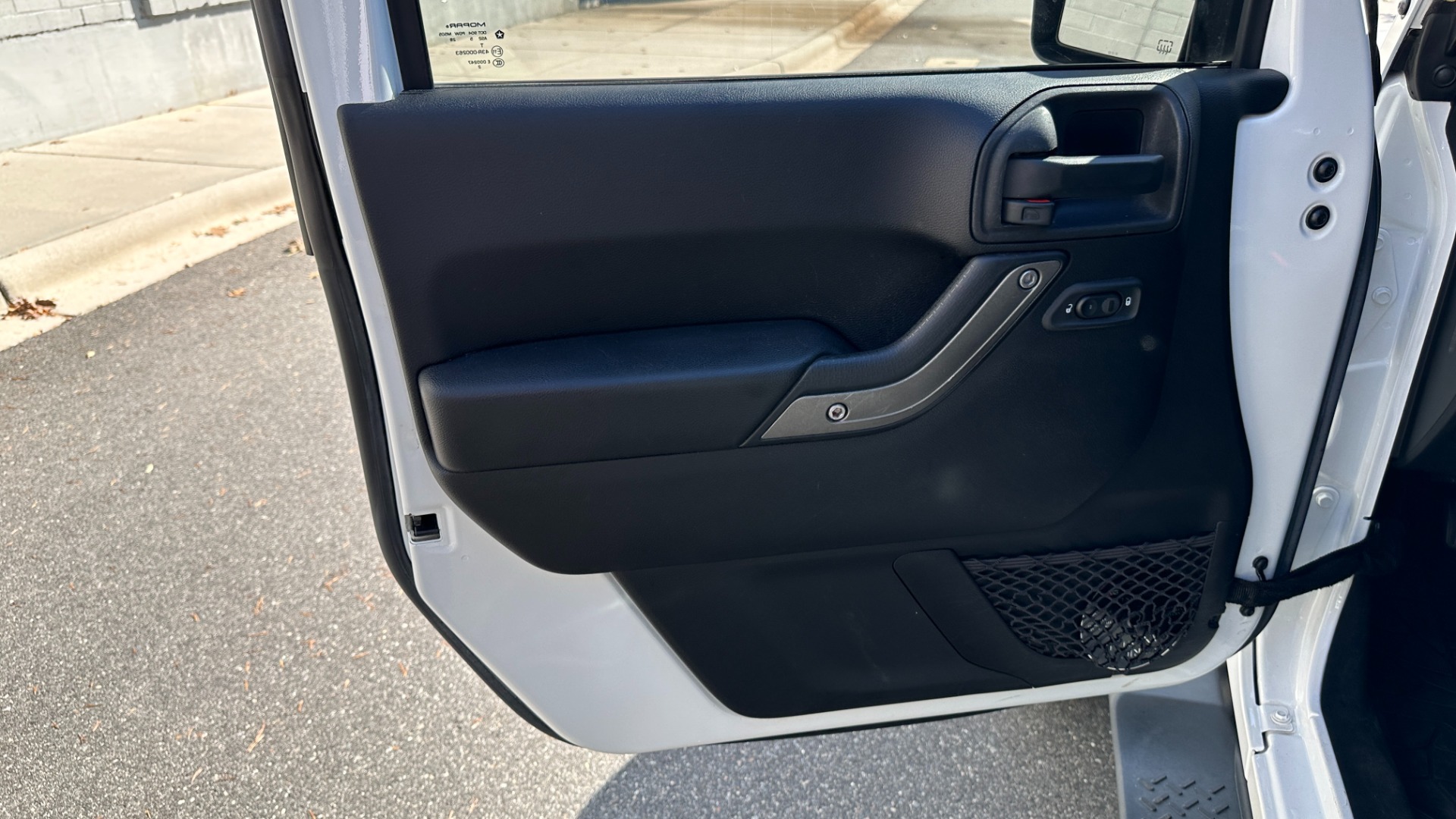 Used 2015 Jeep Wrangler Unlimited Freedom Edition for sale Sold at Formula Imports in Charlotte NC 28227 12