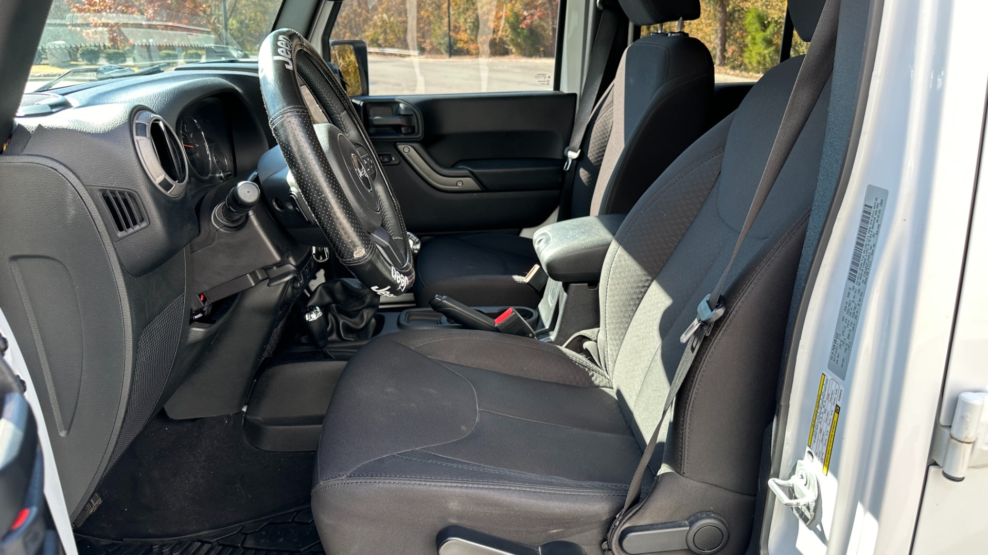 Used 2015 Jeep Wrangler Unlimited Freedom Edition for sale Sold at Formula Imports in Charlotte NC 28227 14