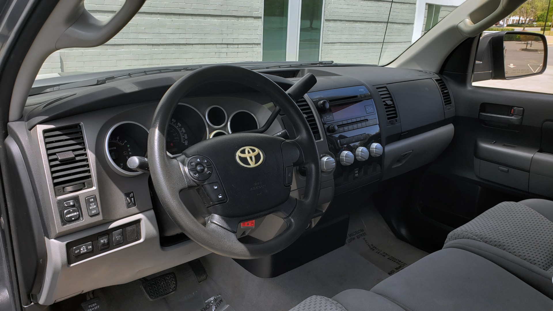 Used 2010 Toyota TUNDRA DOUBLECAB 4X4 / 4.6L V8 / 6-SPD AUTO / TOW PKG / 18IN WHEELS for sale Sold at Formula Imports in Charlotte NC 28227 35