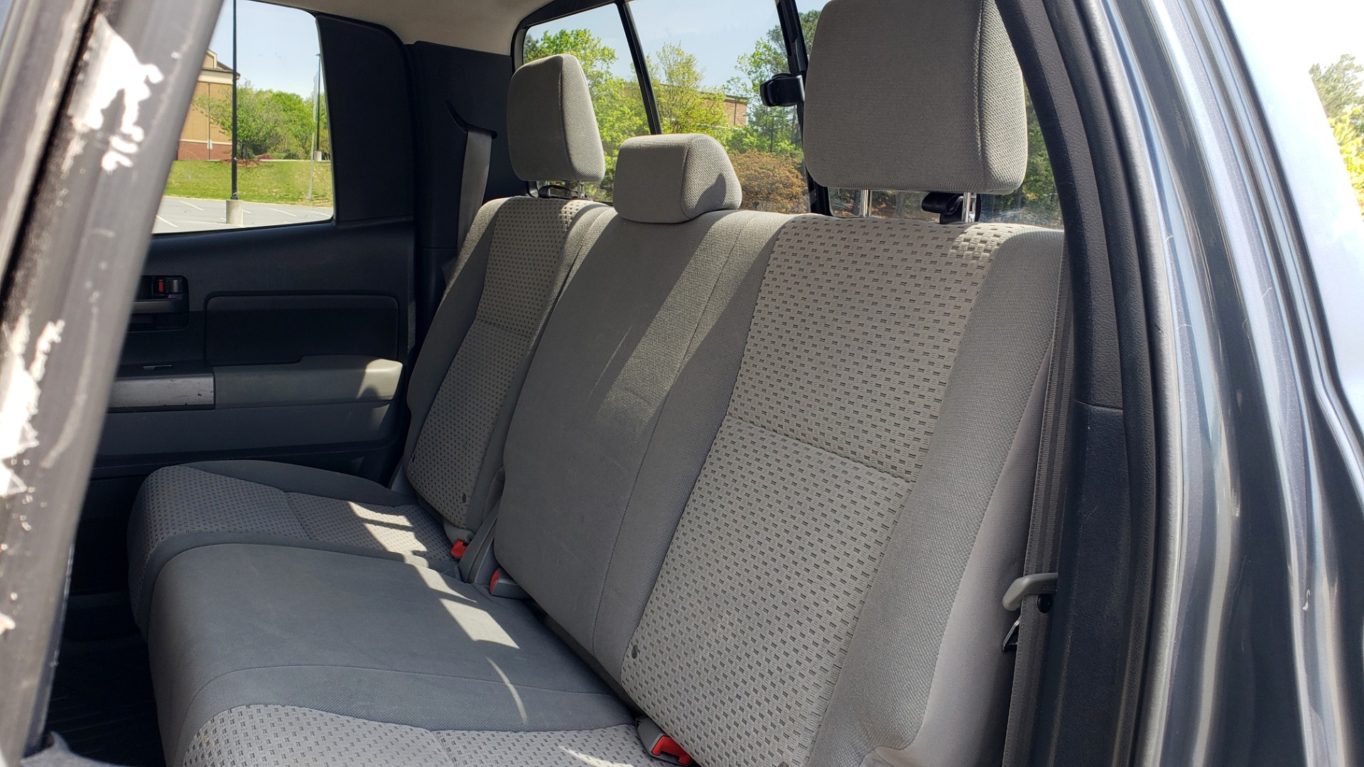 Used 2010 Toyota TUNDRA DOUBLECAB 4X4 / 4.6L V8 / 6-SPD AUTO / TOW PKG / 18IN WHEELS for sale Sold at Formula Imports in Charlotte NC 28227 56