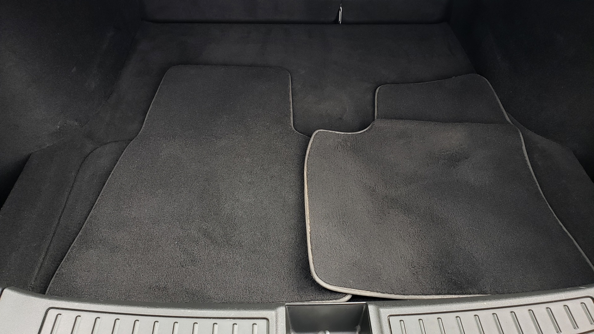 Used 2014 Tesla MODEL S 60 kWh BATTERY / TECH / NAV / SUBZERO / SUNROOF / REARVIEW for sale Sold at Formula Imports in Charlotte NC 28227 13