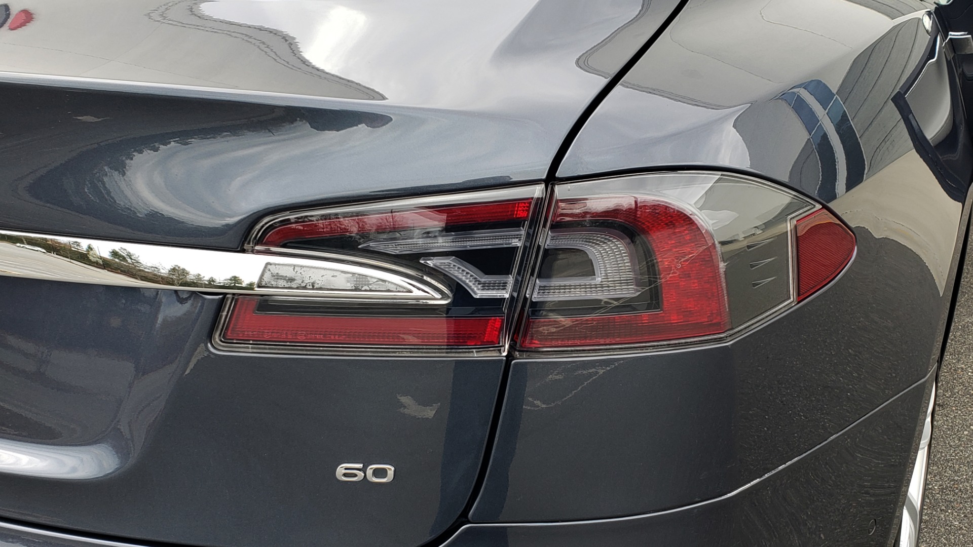 Used 2014 Tesla MODEL S 60 kWh BATTERY / TECH / NAV / SUBZERO / SUNROOF / REARVIEW for sale Sold at Formula Imports in Charlotte NC 28227 26