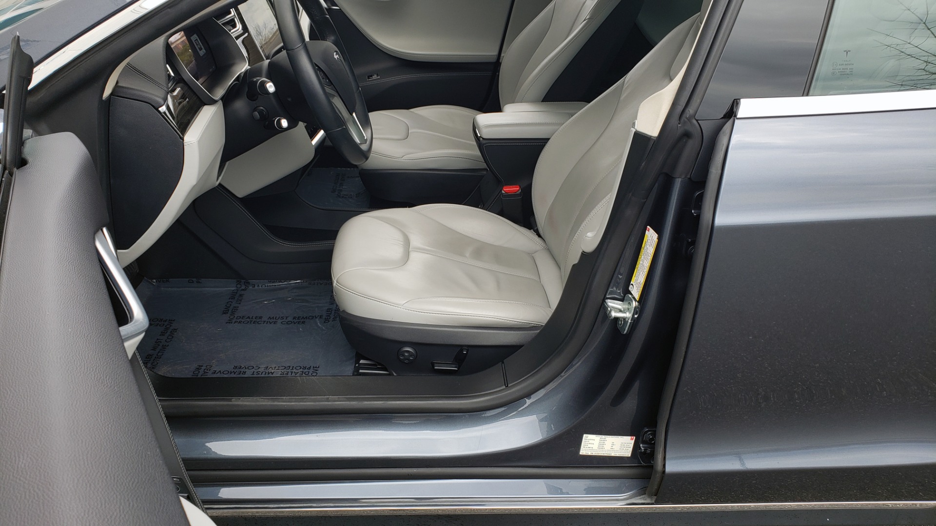 Used 2014 Tesla MODEL S 60 kWh BATTERY / TECH / NAV / SUBZERO / SUNROOF / REARVIEW for sale Sold at Formula Imports in Charlotte NC 28227 30