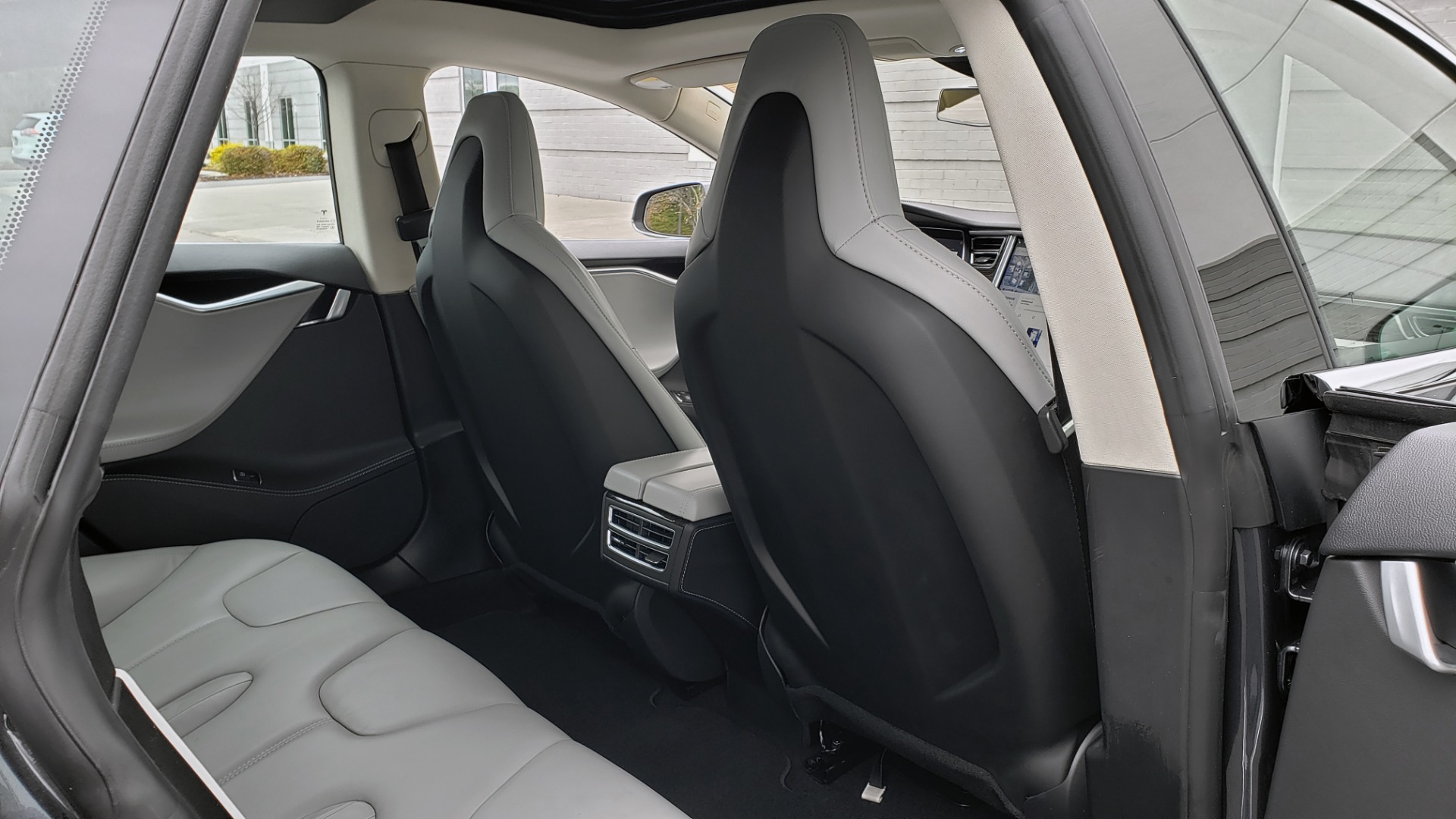 Used 2014 Tesla MODEL S 60 kWh BATTERY / TECH / NAV / SUBZERO / SUNROOF / REARVIEW for sale Sold at Formula Imports in Charlotte NC 28227 61