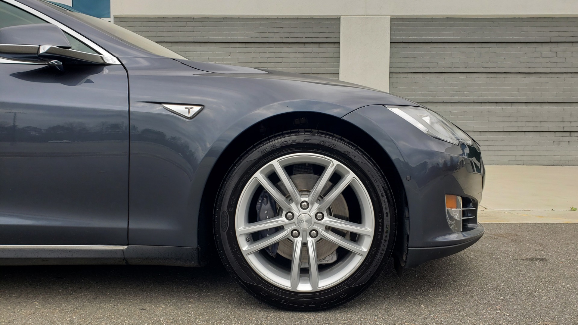 Used 2014 Tesla MODEL S 60 kWh BATTERY / TECH / NAV / SUBZERO / SUNROOF / REARVIEW for sale Sold at Formula Imports in Charlotte NC 28227 67
