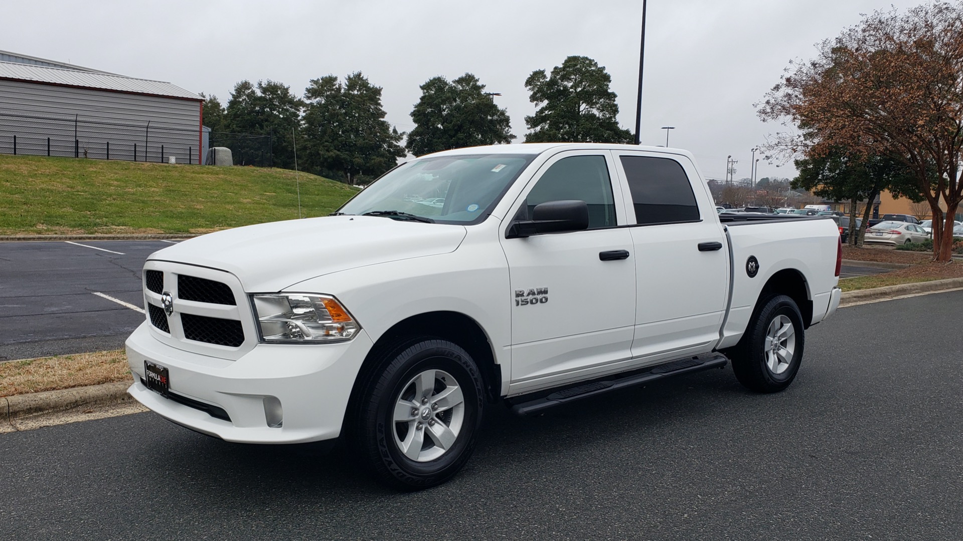Used 2016 Ram 1500 EXPRESS / CREW CAB / 4X4 / BED LINER / 32-GALLON TANK for sale Sold at Formula Imports in Charlotte NC 28227 1