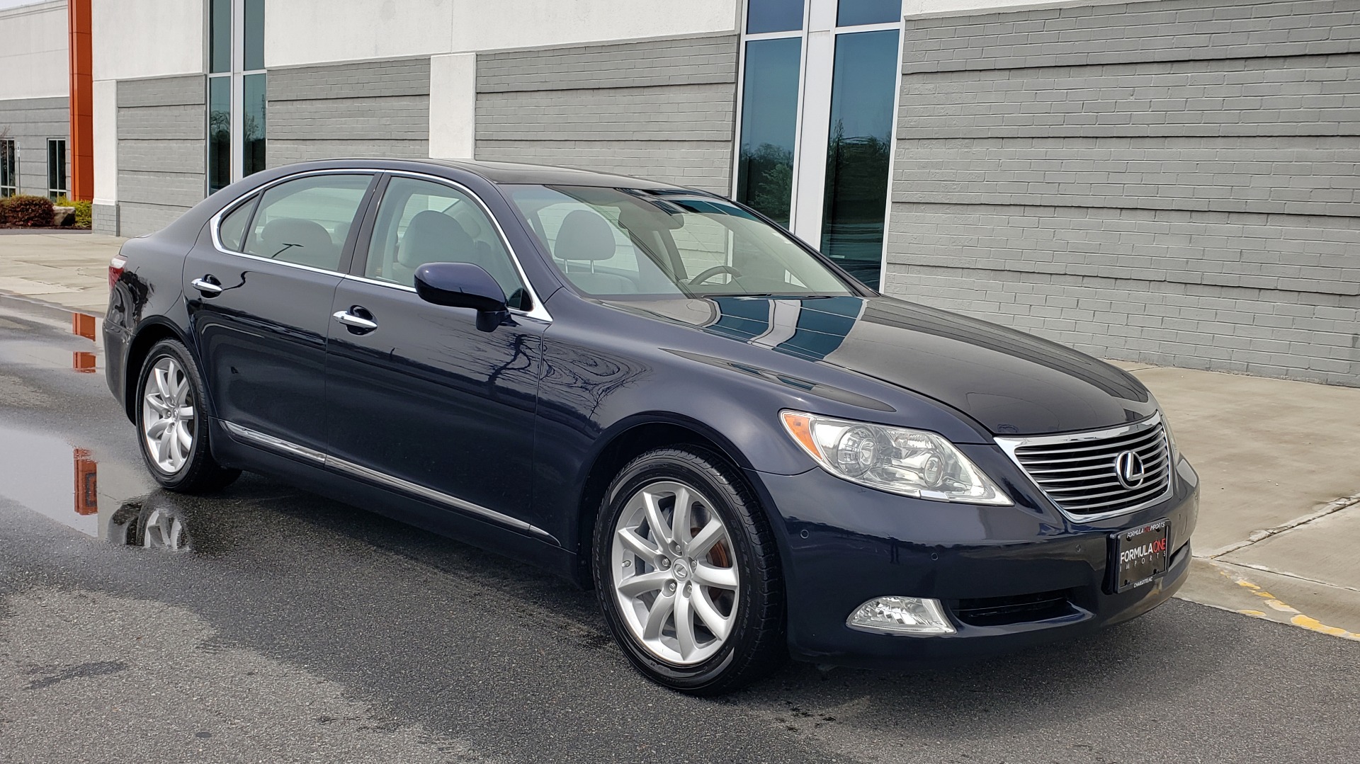 Used 2008 Lexus LS 460 LWB LUXURY SEDAN / MARK LEVINSON / INT PARK ASST / REARVIEW for sale Sold at Formula Imports in Charlotte NC 28227 5