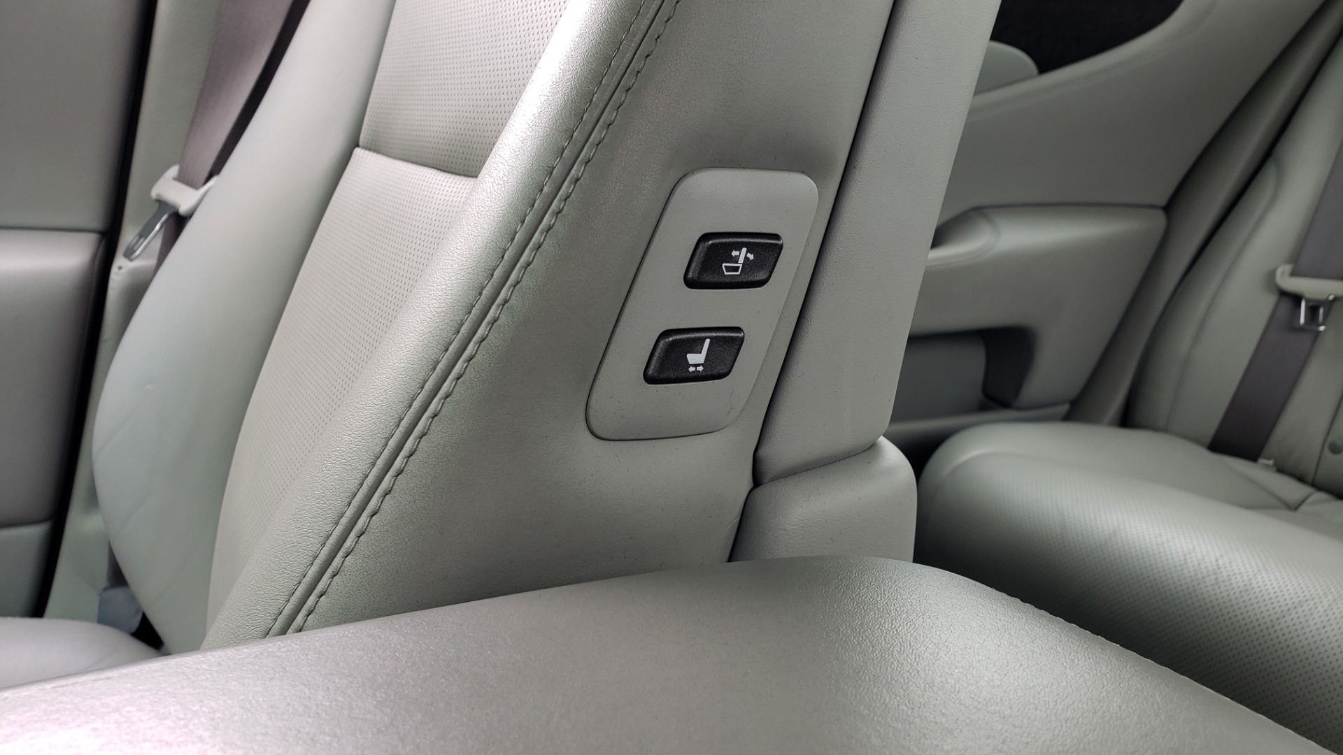 Used 2008 Lexus LS 460 LWB LUXURY SEDAN / MARK LEVINSON / INT PARK ASST / REARVIEW for sale Sold at Formula Imports in Charlotte NC 28227 56