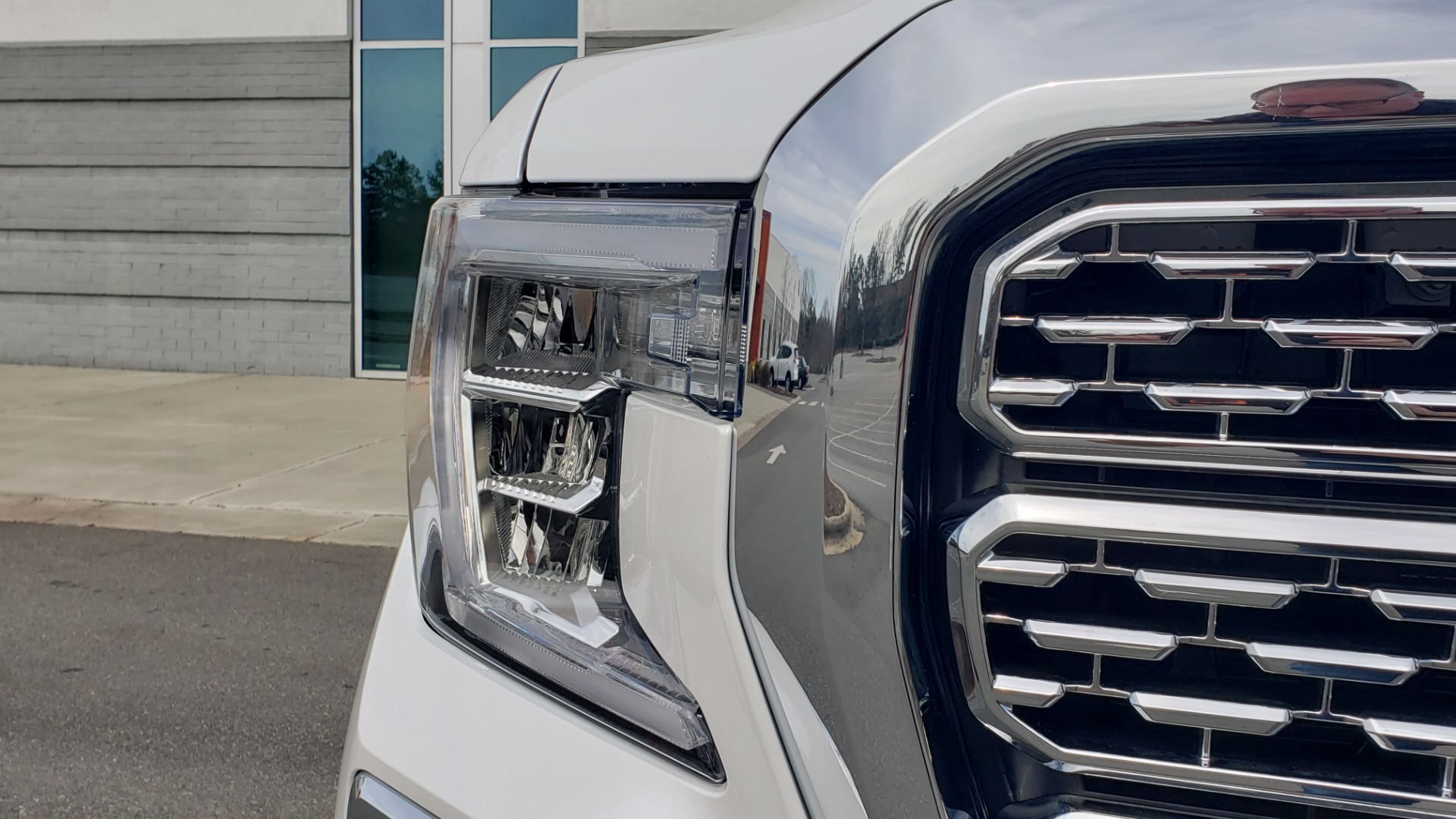 Used 2020 GMC SIERRA 1500 DENALI 4X4 CREWCAB 6.2L V8 / TECH / NAV / SUNROOF / DRVR ALERT II for sale Sold at Formula Imports in Charlotte NC 28227 21