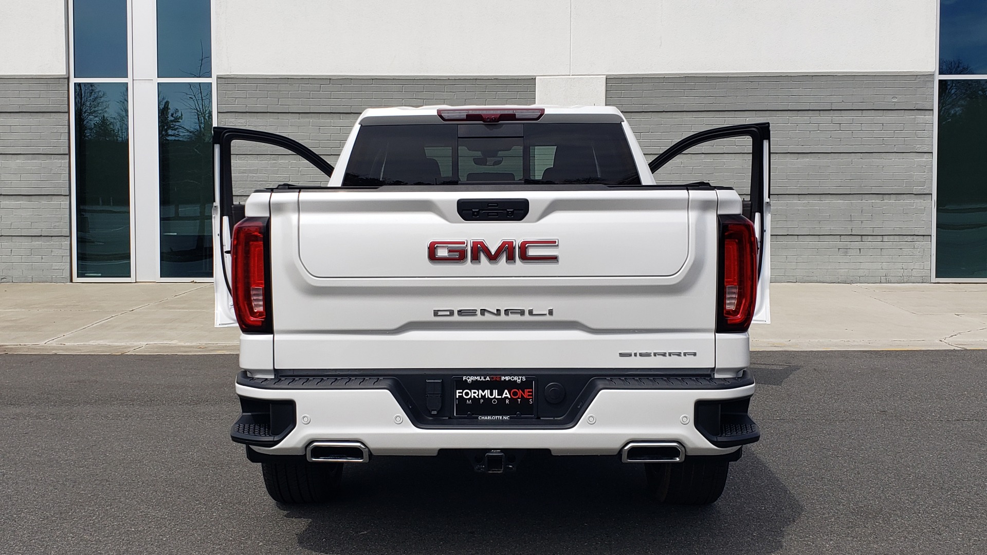 Used 2020 GMC SIERRA 1500 DENALI 4X4 CREWCAB 6.2L V8 / TECH / NAV / SUNROOF / DRVR ALERT II for sale Sold at Formula Imports in Charlotte NC 28227 26