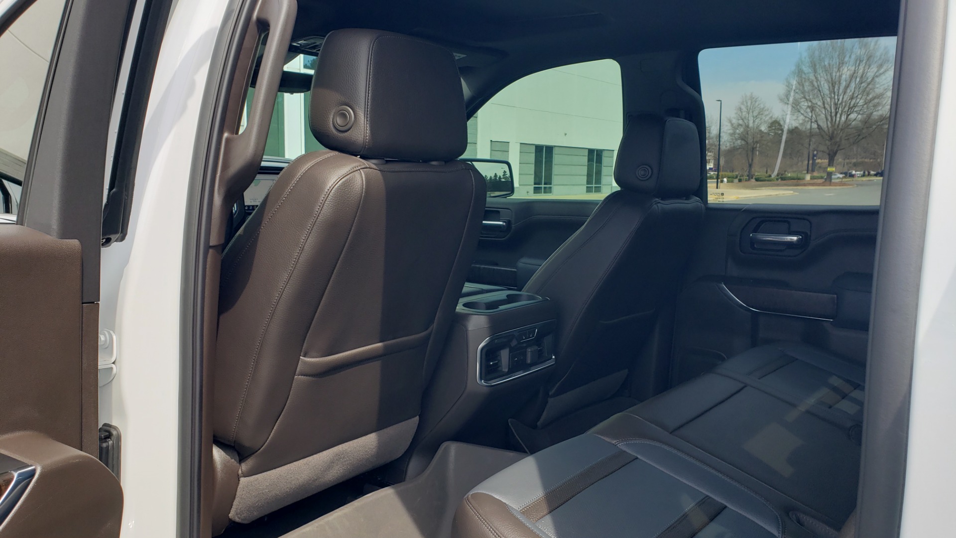 Used 2020 GMC SIERRA 1500 DENALI 4X4 CREWCAB 6.2L V8 / TECH / NAV / SUNROOF / DRVR ALERT II for sale Sold at Formula Imports in Charlotte NC 28227 70