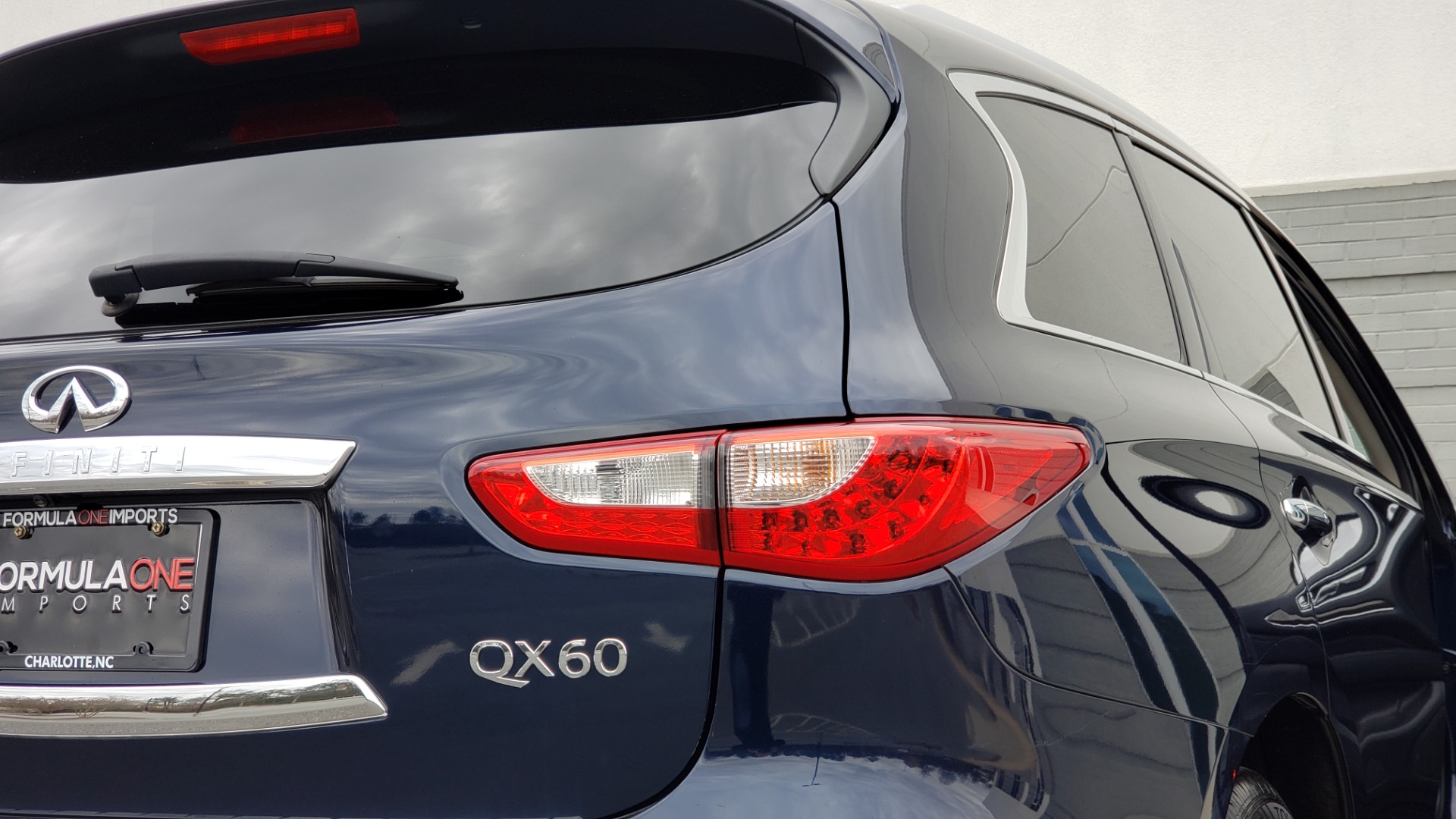 Used 2015 INFINITI QX60 for sale Sold at Formula Imports in Charlotte NC 28227 30