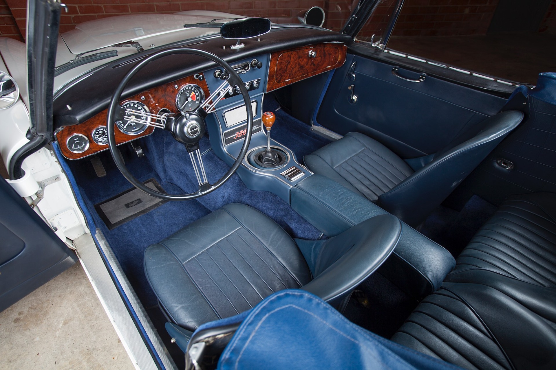 Used 1967 Austin Healey 3000 BJ8 Mk III CONVERTIBLE / 2.9L IN-LINE 6 / 4-SPEED MANUAL / FULLY RESTORED for sale Call for price at Formula Imports in Charlotte NC 28227 13