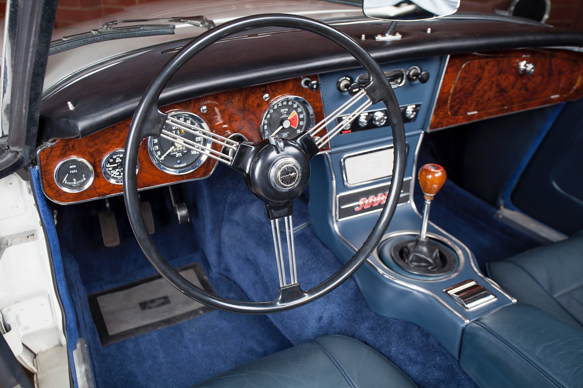 Used 1967 Austin Healey 3000 BJ8 Mk III CONVERTIBLE / 2.9L IN-LINE 6 / 4-SPEED MANUAL / FULLY RESTORED for sale Call for price at Formula Imports in Charlotte NC 28227 14