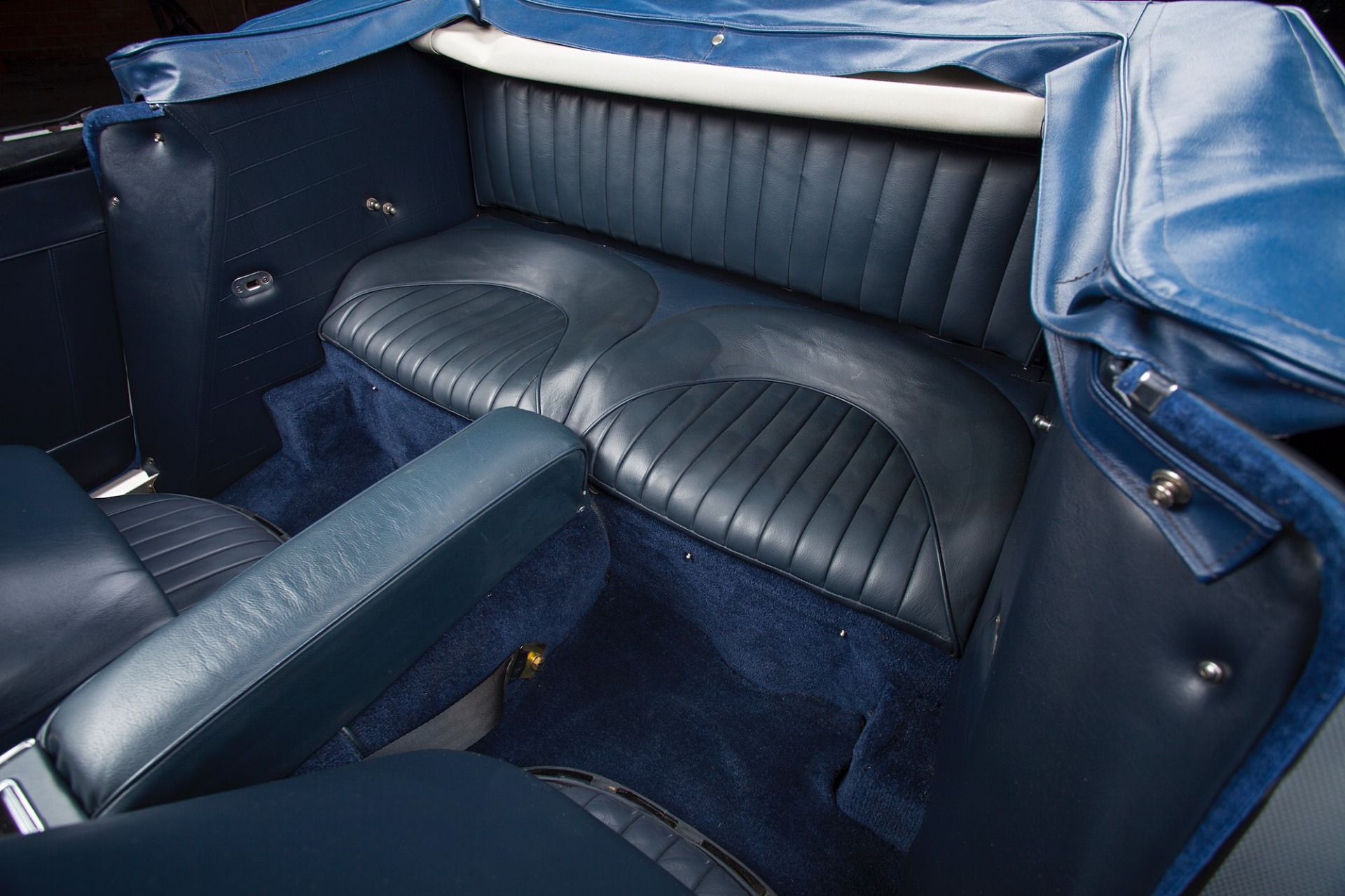 Used 1967 Austin Healey 3000 BJ8 Mk III CONVERTIBLE / 2.9L IN-LINE 6 / 4-SPEED MANUAL / FULLY RESTORED for sale Call for price at Formula Imports in Charlotte NC 28227 24