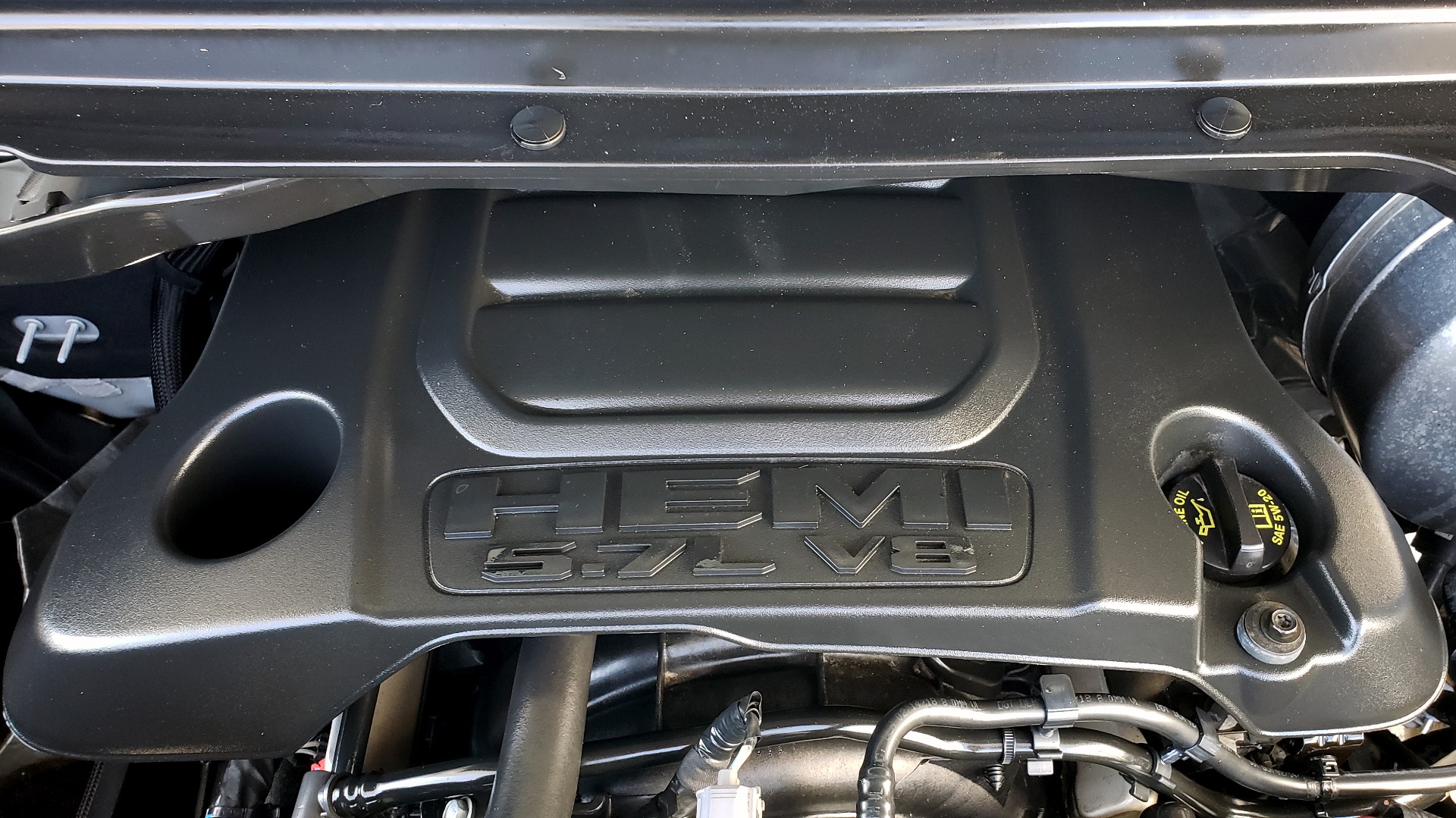 Used 2019 Ram 1500 REBEL CREWCAB 4X4 / 5.7L V8 HEMI / 8-SPD AUTO / REARVIEW for sale Sold at Formula Imports in Charlotte NC 28227 15