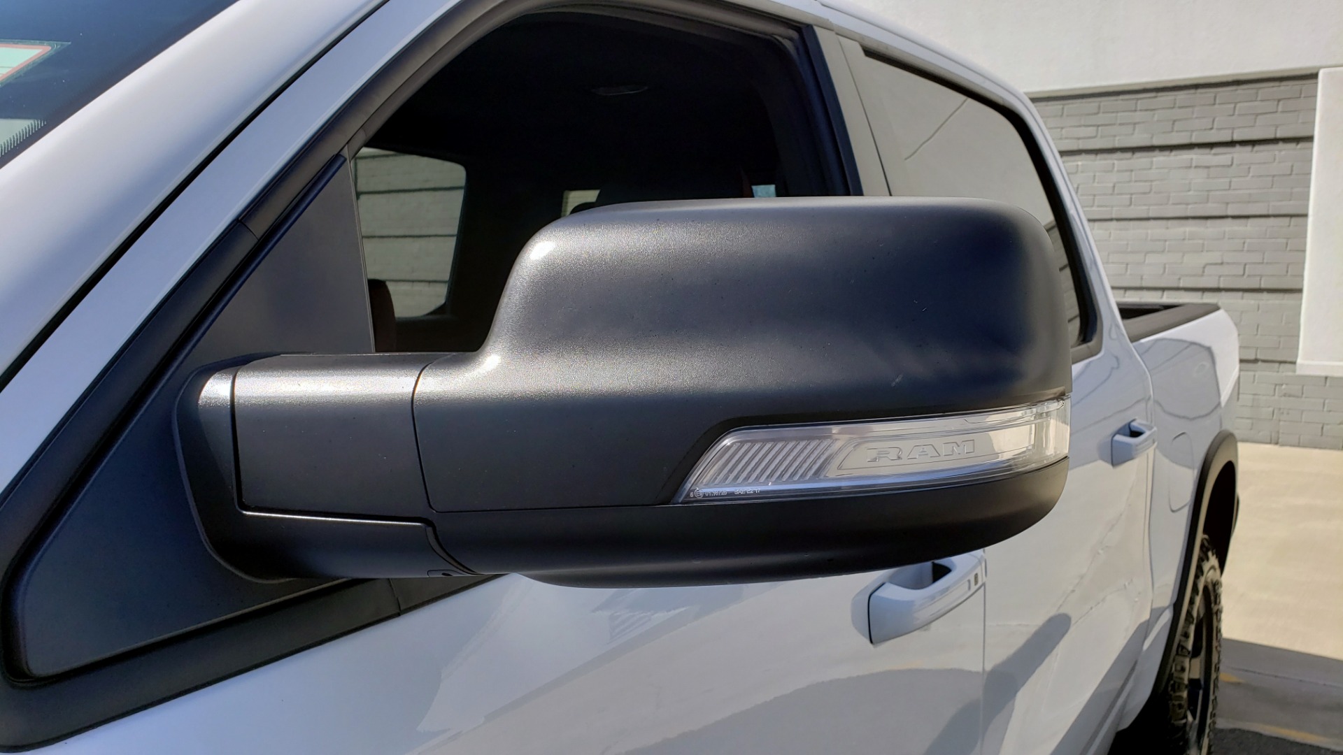 Used 2019 Ram 1500 REBEL CREWCAB 4X4 / 5.7L V8 HEMI / 8-SPD AUTO / REARVIEW for sale Sold at Formula Imports in Charlotte NC 28227 26