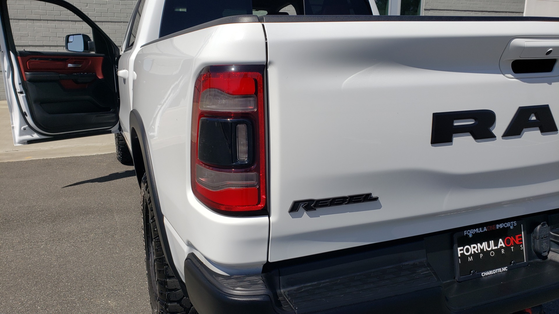 Used 2019 Ram 1500 REBEL CREWCAB 4X4 / 5.7L V8 HEMI / 8-SPD AUTO / REARVIEW for sale Sold at Formula Imports in Charlotte NC 28227 28