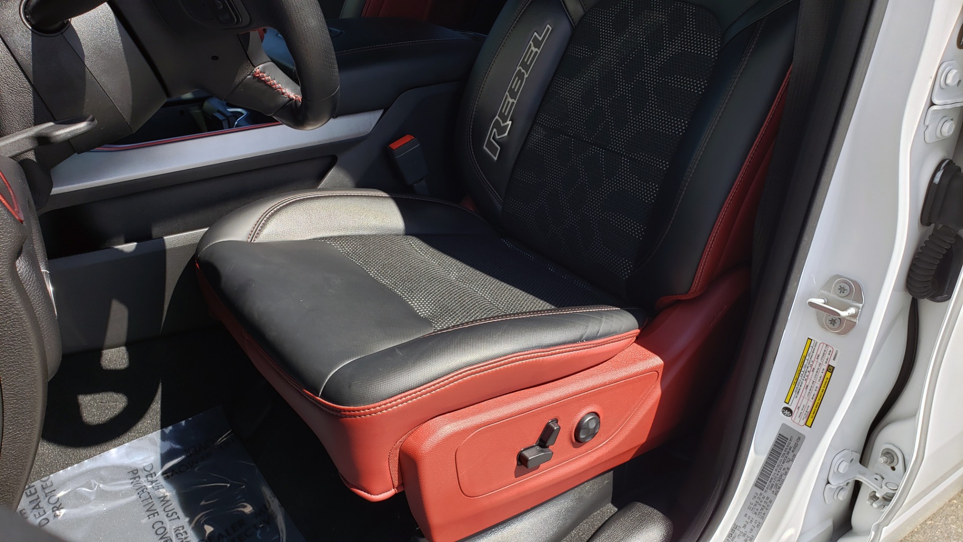 Used 2019 Ram 1500 REBEL CREWCAB 4X4 / 5.7L V8 HEMI / 8-SPD AUTO / REARVIEW for sale Sold at Formula Imports in Charlotte NC 28227 35