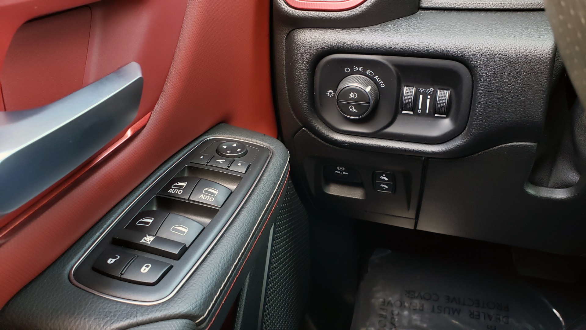 Used 2019 Ram 1500 REBEL CREWCAB 4X4 / 5.7L V8 HEMI / 8-SPD AUTO / REARVIEW for sale Sold at Formula Imports in Charlotte NC 28227 39