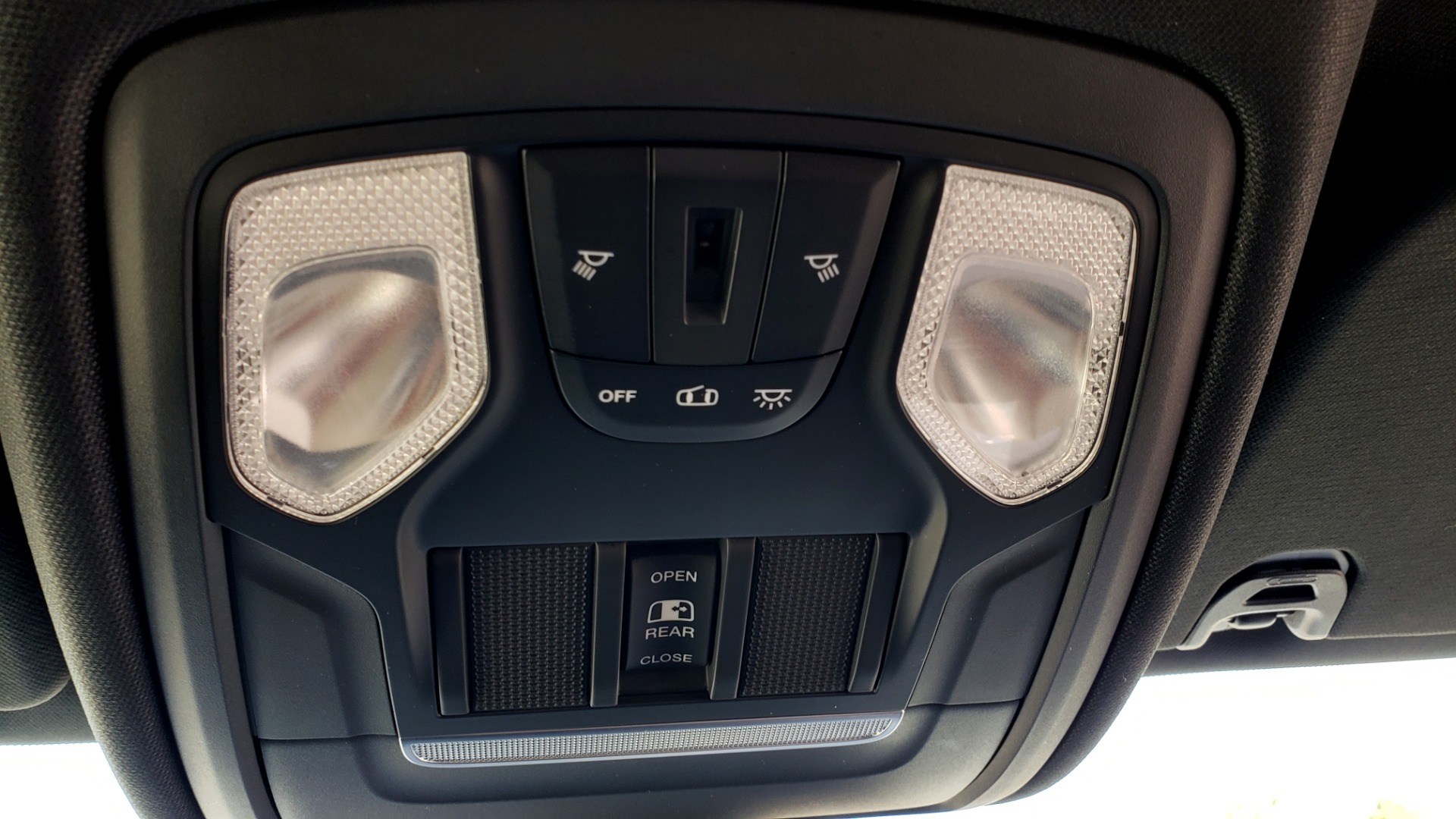 Used 2019 Ram 1500 REBEL CREWCAB 4X4 / 5.7L V8 HEMI / 8-SPD AUTO / REARVIEW for sale Sold at Formula Imports in Charlotte NC 28227 57