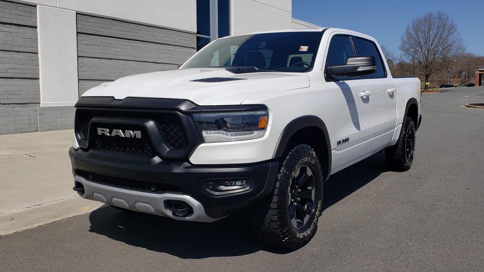 Used 2019 Ram 1500 REBEL CREWCAB 4X4 / 5.7L V8 HEMI / 8-SPD AUTO / REARVIEW for sale Sold at Formula Imports in Charlotte NC 28227 1