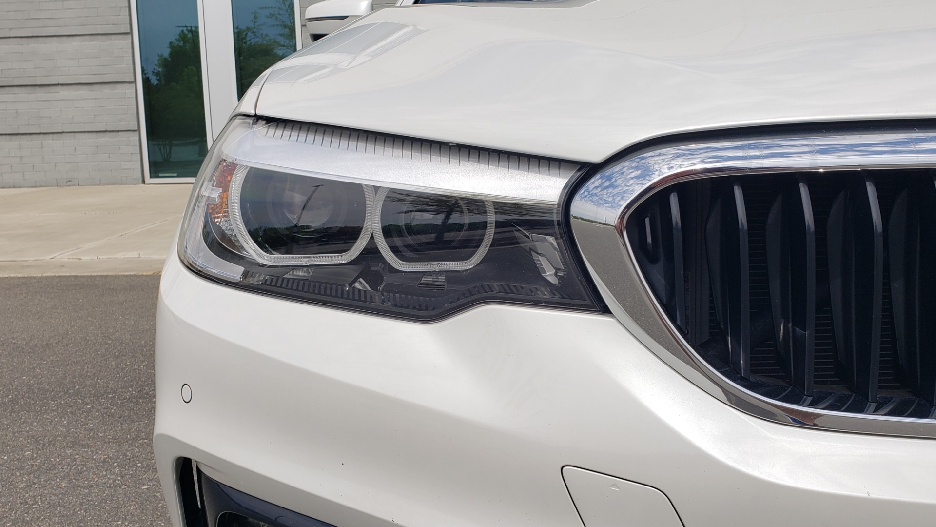 Used 2018 BMW 5 SERIES 530I XDRIVE PREMIUM / NAV / DRVR ASST / PARK ASST / H/K SND for sale Sold at Formula Imports in Charlotte NC 28227 21