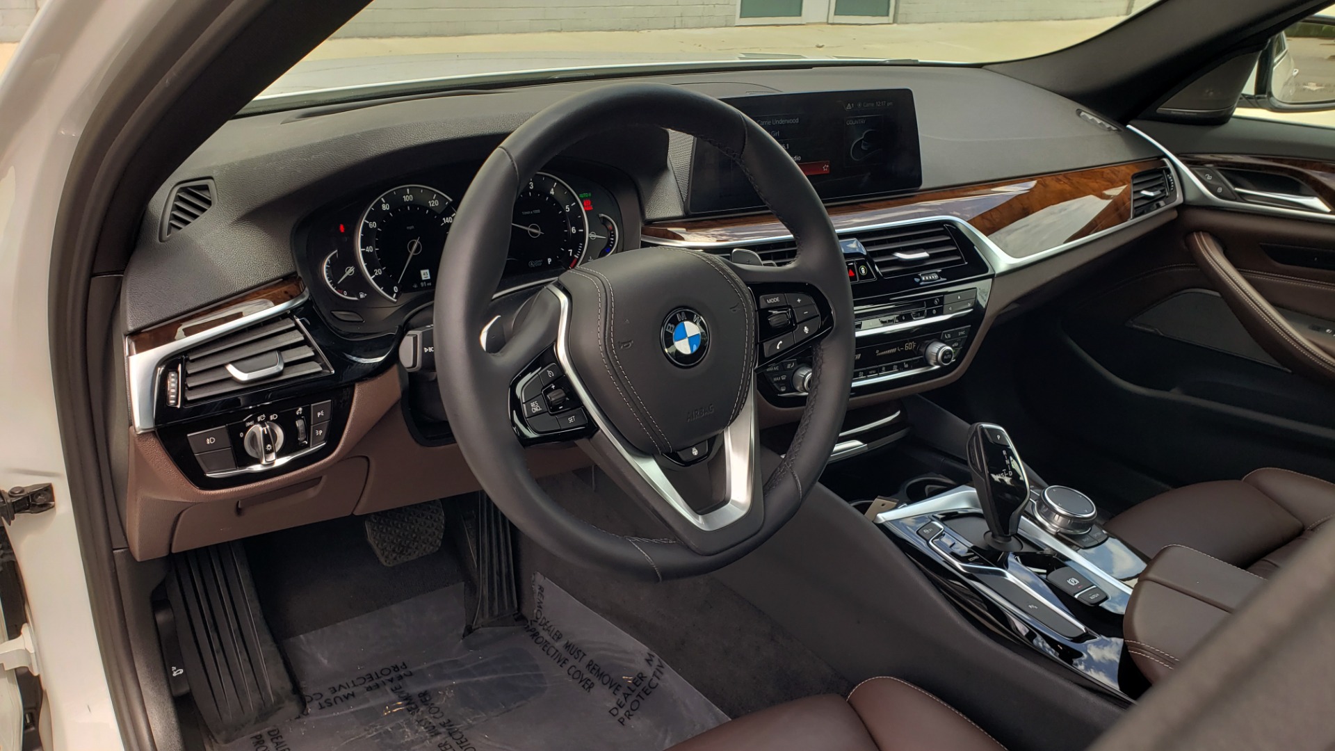 Used 2018 BMW 5 SERIES 530I XDRIVE PREMIUM / NAV / DRVR ASST / PARK ASST / H/K SND for sale Sold at Formula Imports in Charlotte NC 28227 37