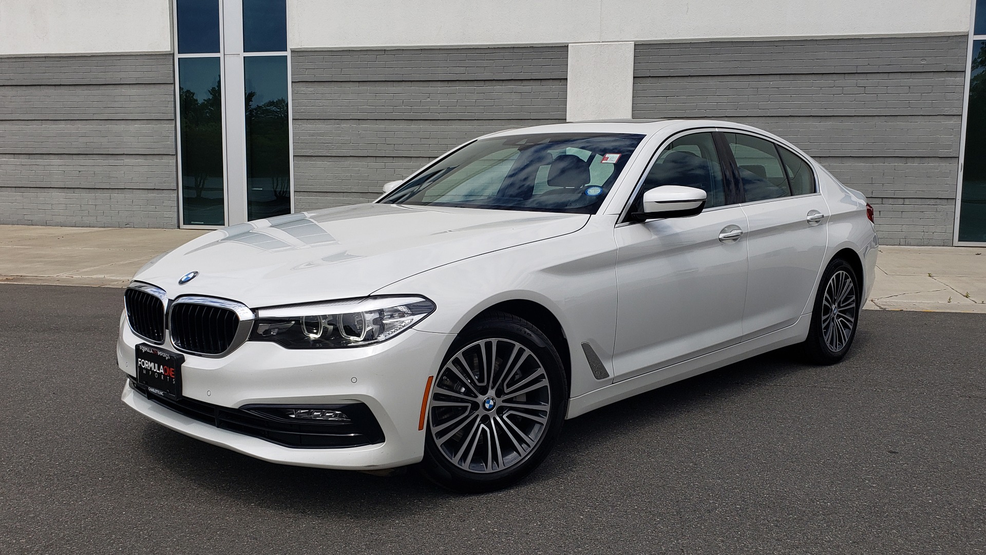 Used 2018 BMW 5 SERIES 530I XDRIVE PREMIUM / NAV / DRVR ASST / PARK ASST / H/K SND for sale Sold at Formula Imports in Charlotte NC 28227 1