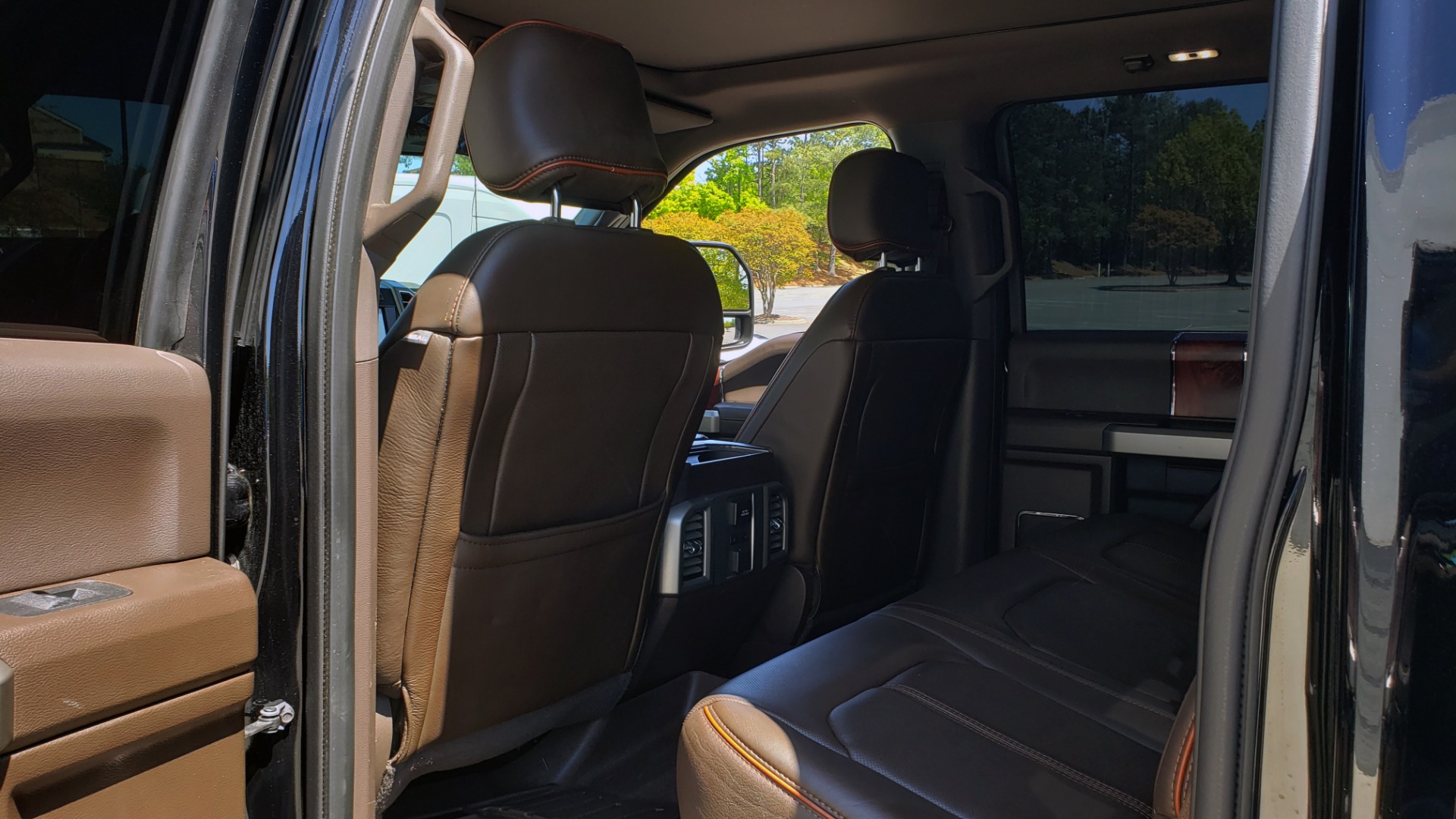 Used 2017 Ford SUPER DUTY F-450 DRW KING RANCH 4X4 / 176IN WB / 6.7L POWER-STROKE / LOADED for sale Sold at Formula Imports in Charlotte NC 28227 67