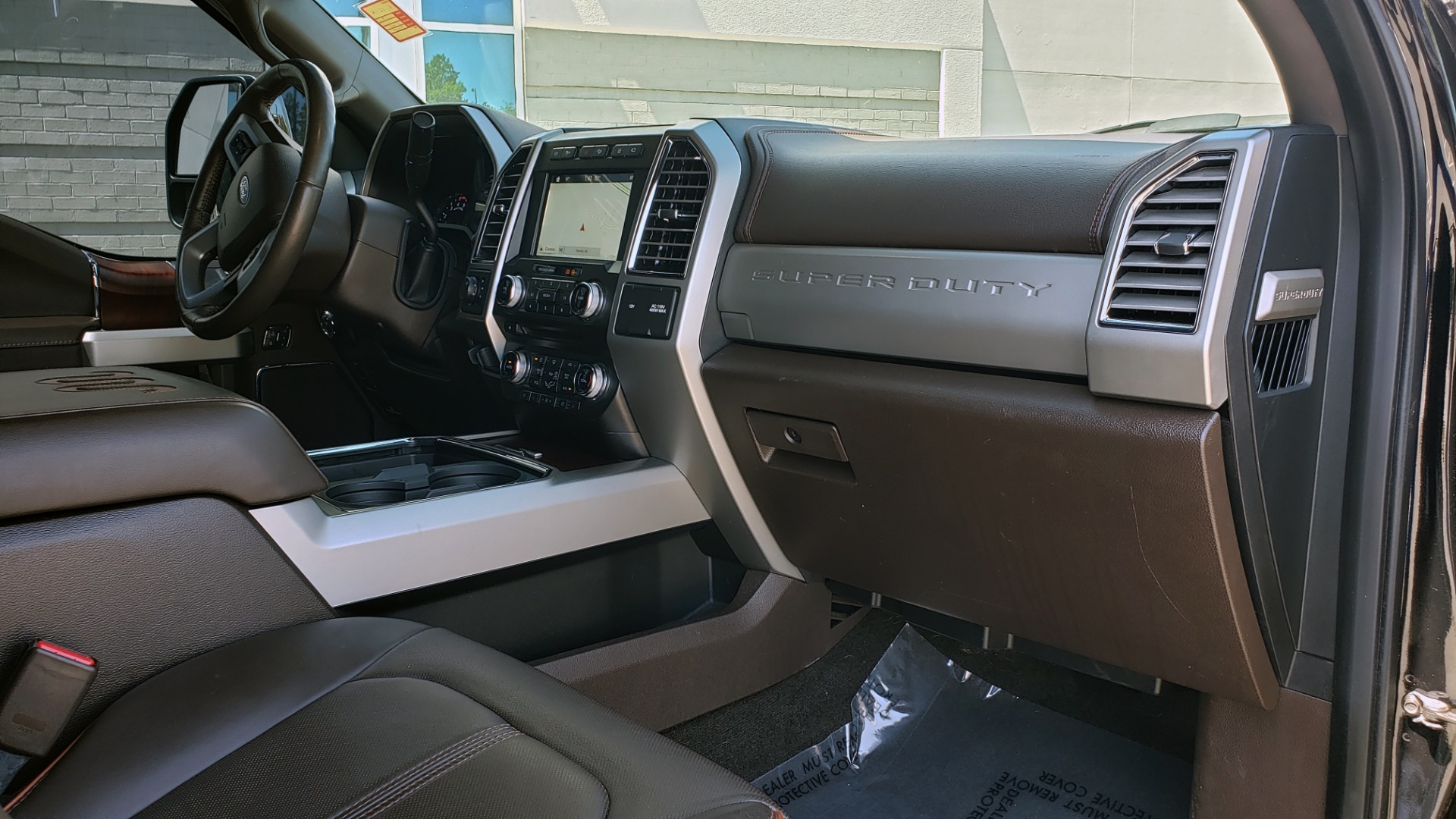 Used 2017 Ford SUPER DUTY F-450 DRW KING RANCH 4X4 / 176IN WB / 6.7L POWER-STROKE / LOADED for sale Sold at Formula Imports in Charlotte NC 28227 75