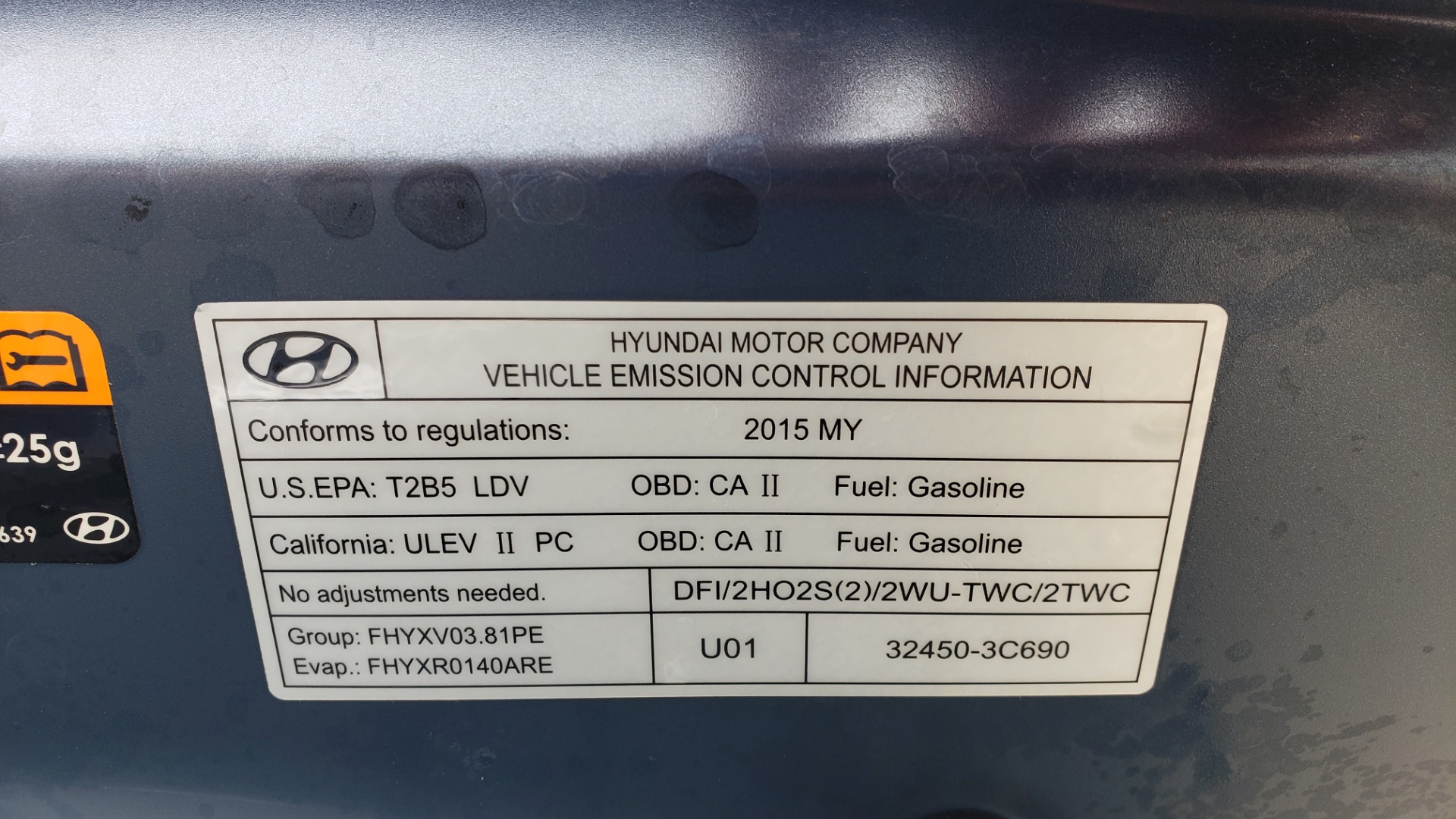 Used 2015 Hyundai GENESIS 3.8L V6 / RWD / SIGNATURE PKG / PANO-ROOF / REARVIEW for sale Sold at Formula Imports in Charlotte NC 28227 13