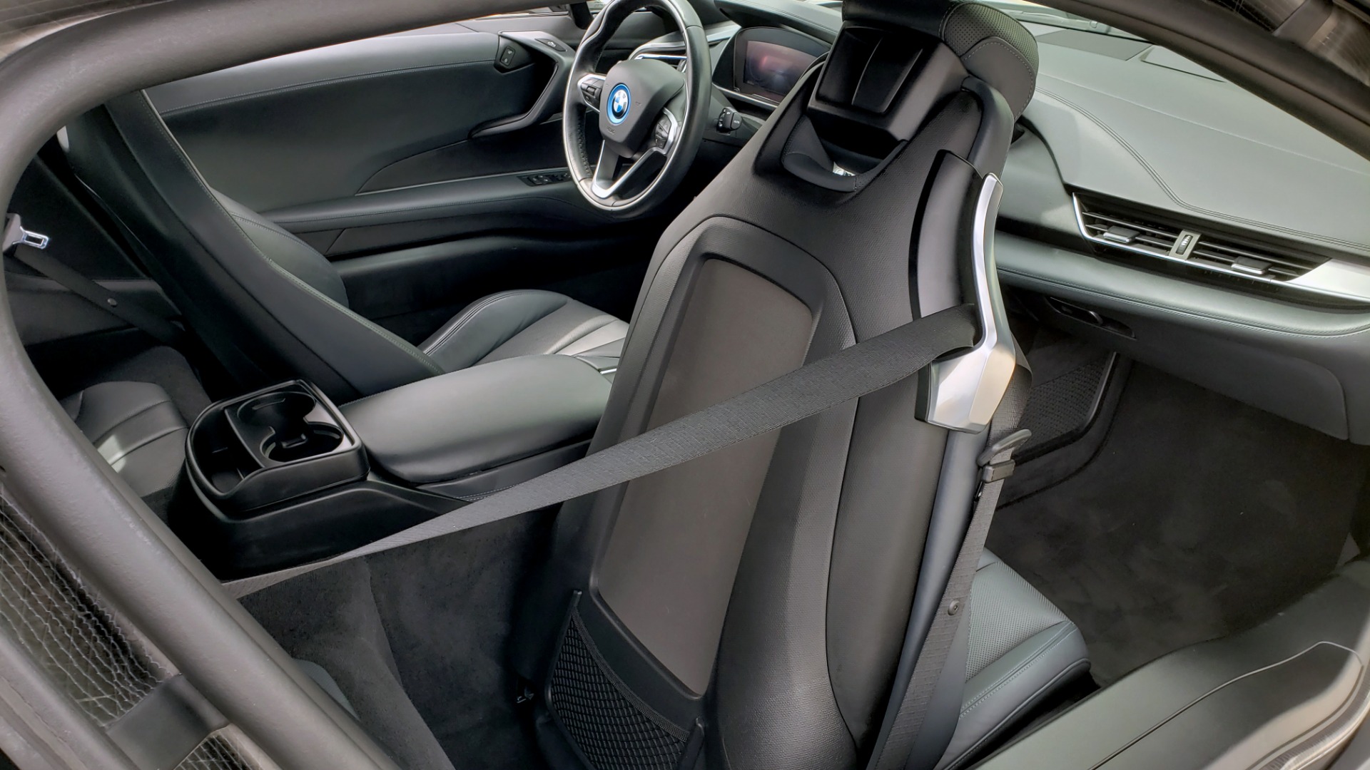 Used 2016 BMW i8 COUPE / GIGA WORLD / NAV / HUD / 20IN WHEELS / REARVIEW for sale Sold at Formula Imports in Charlotte NC 28227 70