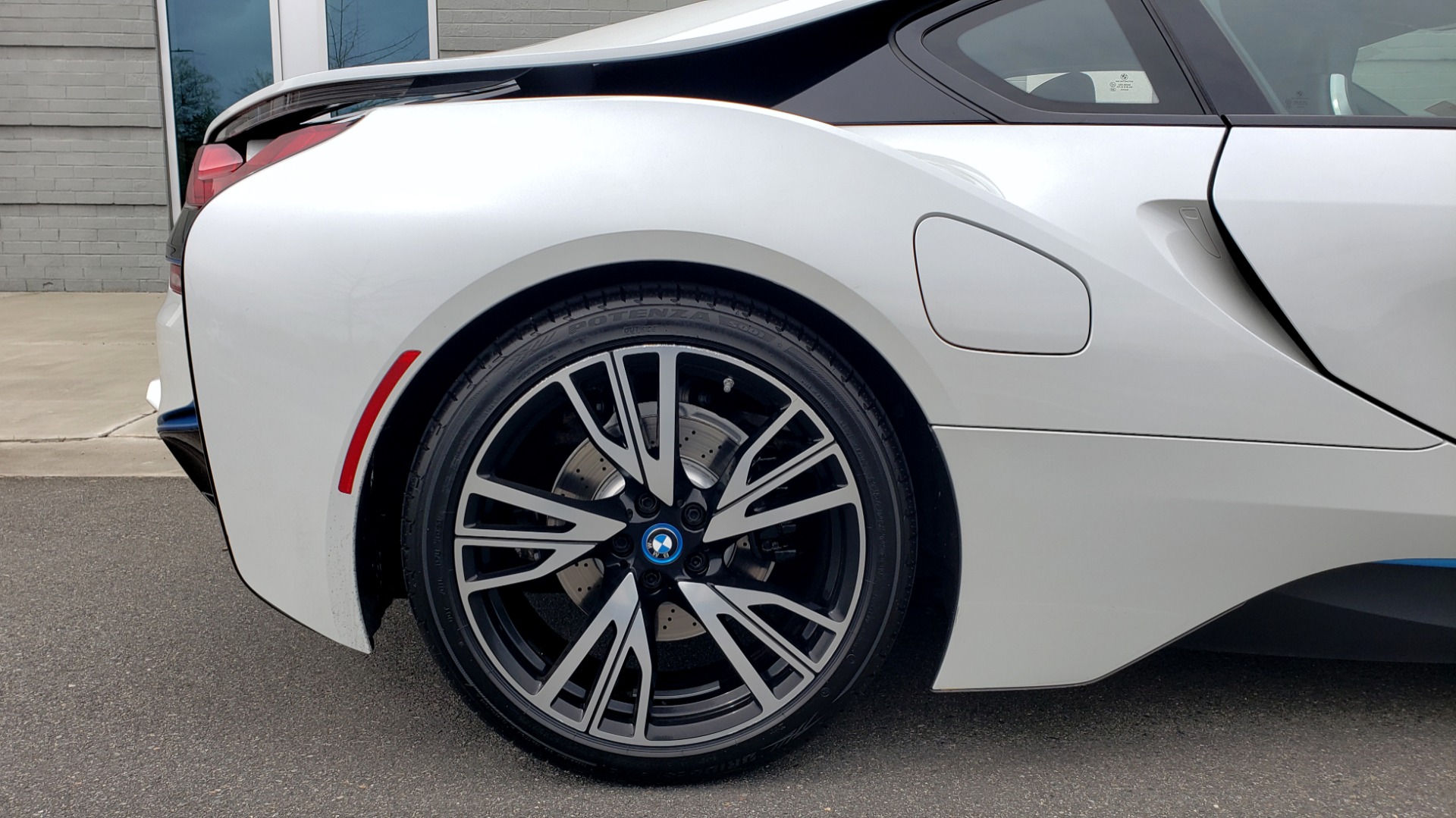 Used 2016 BMW i8 COUPE / GIGA WORLD / NAV / HUD / 20IN WHEELS / REARVIEW for sale Sold at Formula Imports in Charlotte NC 28227 73