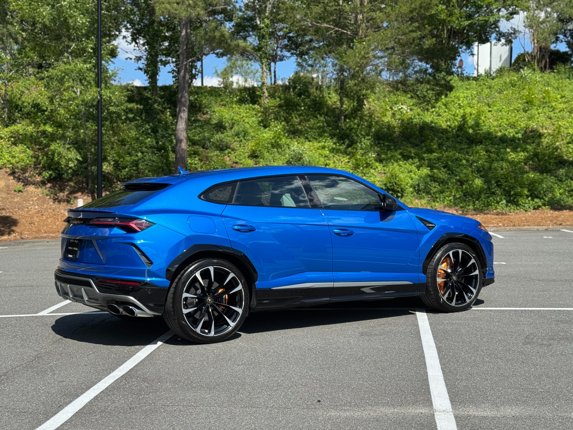 Used 2019 Lamborghini Urus ADVANCED 3D SOUND / 23IN WHEELS / ADAS for sale $162,000 at Formula Imports in Charlotte NC 28227 13