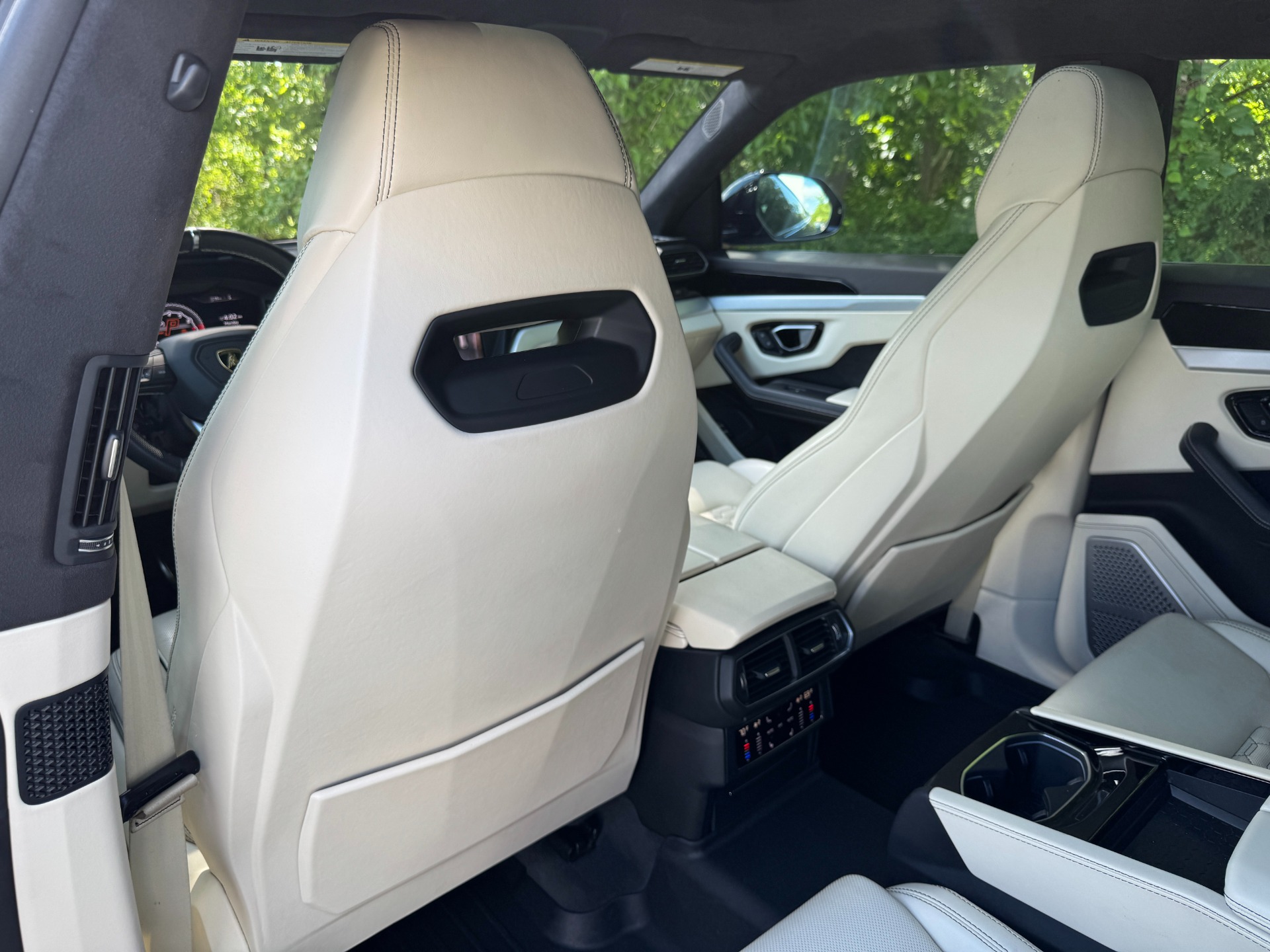 Used 2019 Lamborghini Urus ADVANCED 3D SOUND / 23IN WHEELS / ADAS for sale $162,000 at Formula Imports in Charlotte NC 28227 54