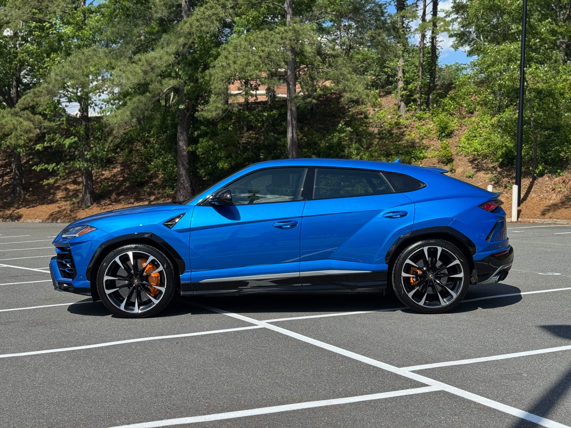 Used 2019 Lamborghini Urus ADVANCED 3D SOUND / 23IN WHEELS / ADAS for sale $162,000 at Formula Imports in Charlotte NC 28227 6