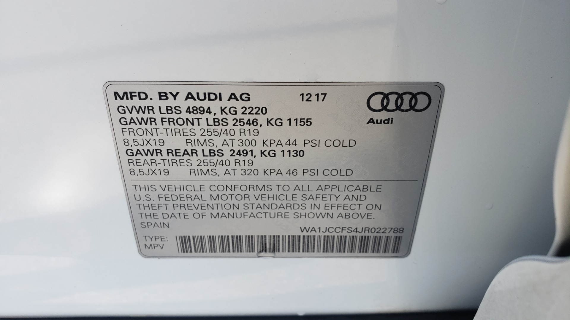 Used 2018 Audi Q3 PREMIUM PLUS 2.0T / SPORT PKG / NAV / BOSE / SUNROOF / REARVIEW for sale Sold at Formula Imports in Charlotte NC 28227 80