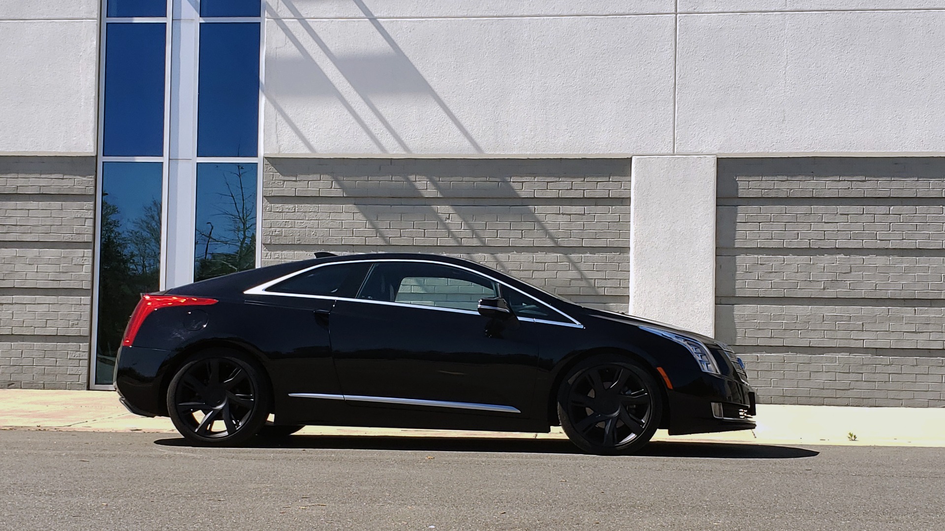 Used 2014 Cadillac ELR 2DR COUPE / HYBRID / NAV / BOSE / HEATED SEATS / REARVIEW for sale Sold at Formula Imports in Charlotte NC 28227 6