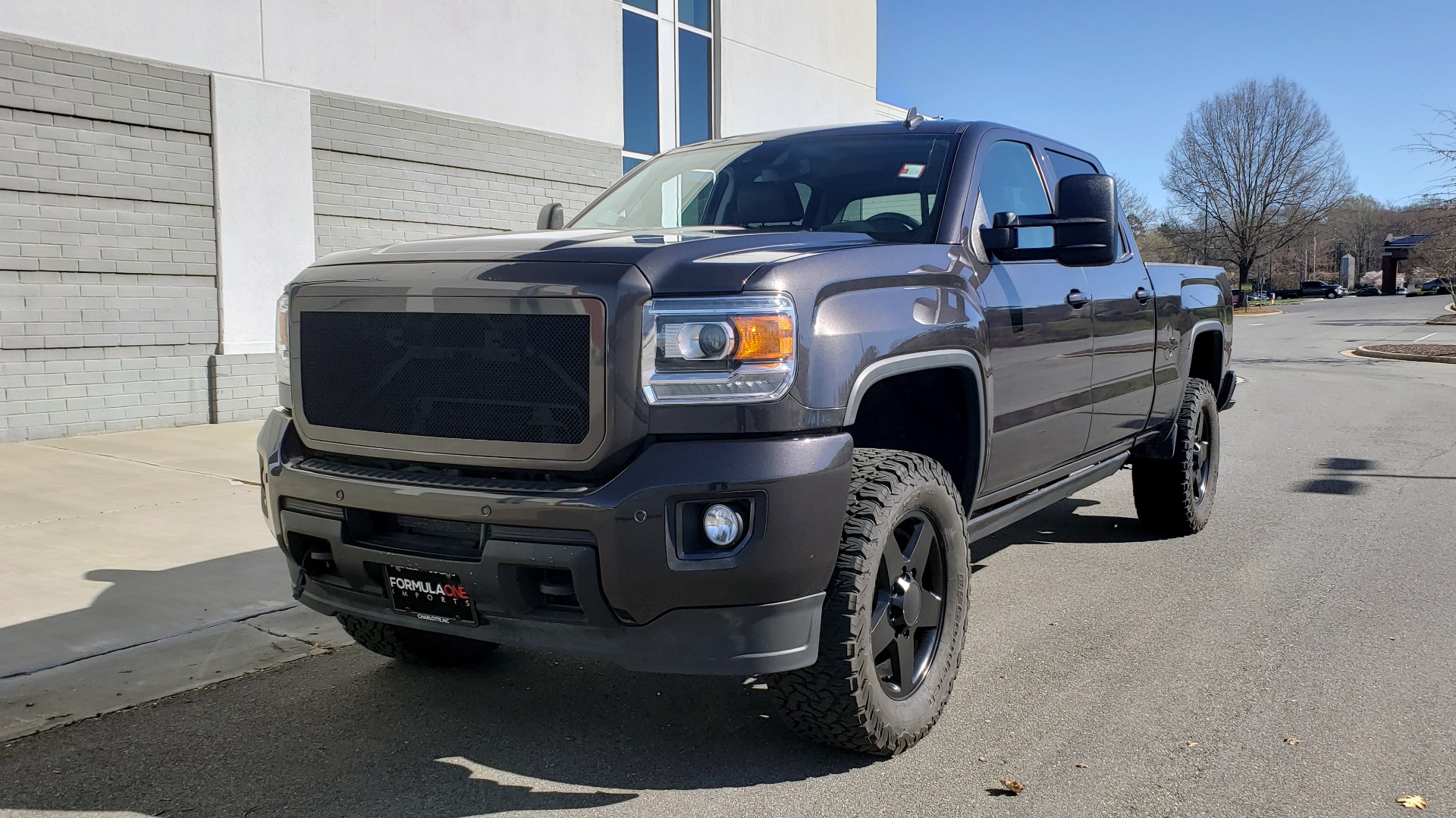 Used 2015 GMC SIERRA 2500HD DENALI 4WD CREWCAB / 6.6L DURAMAX / 6-SPD AUTO / NAV / BOSE for sale Sold at Formula Imports in Charlotte NC 28227 6