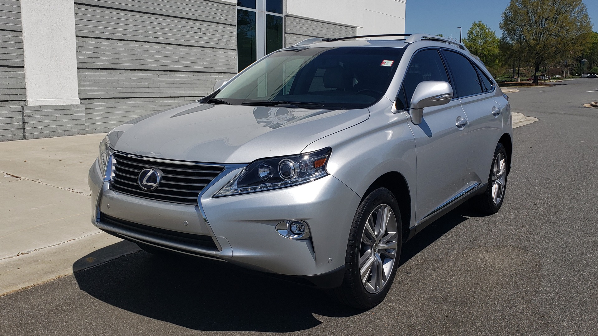 Used 2015 Lexus RX 450H AWD / PREM PKG / NAV / PARK ASST / HUD / BLIND SPOT MONITOR for sale Sold at Formula Imports in Charlotte NC 28227 2