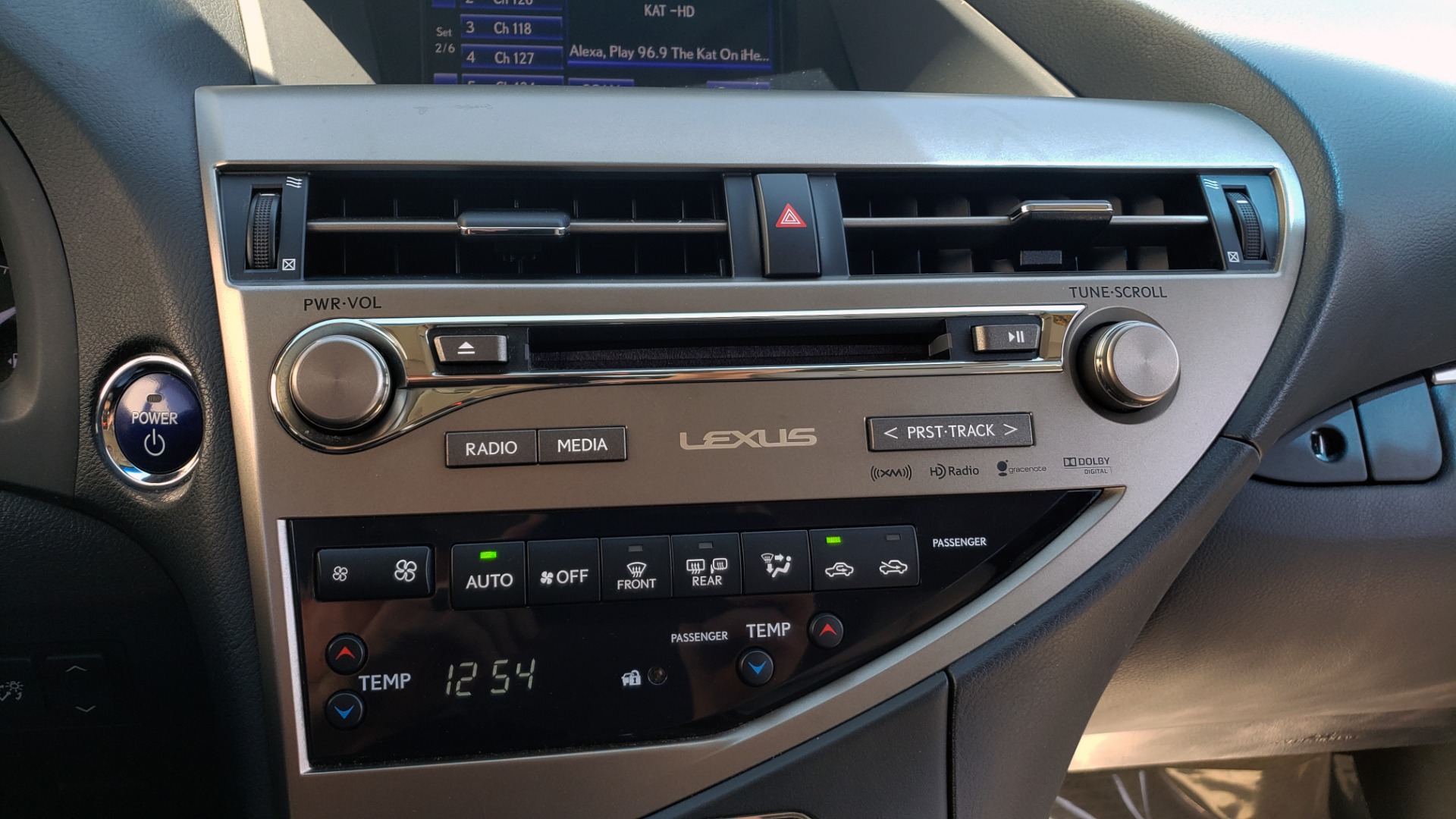 Used 2015 Lexus RX 450H AWD / PREM PKG / NAV / PARK ASST / HUD / BLIND SPOT MONITOR for sale Sold at Formula Imports in Charlotte NC 28227 52